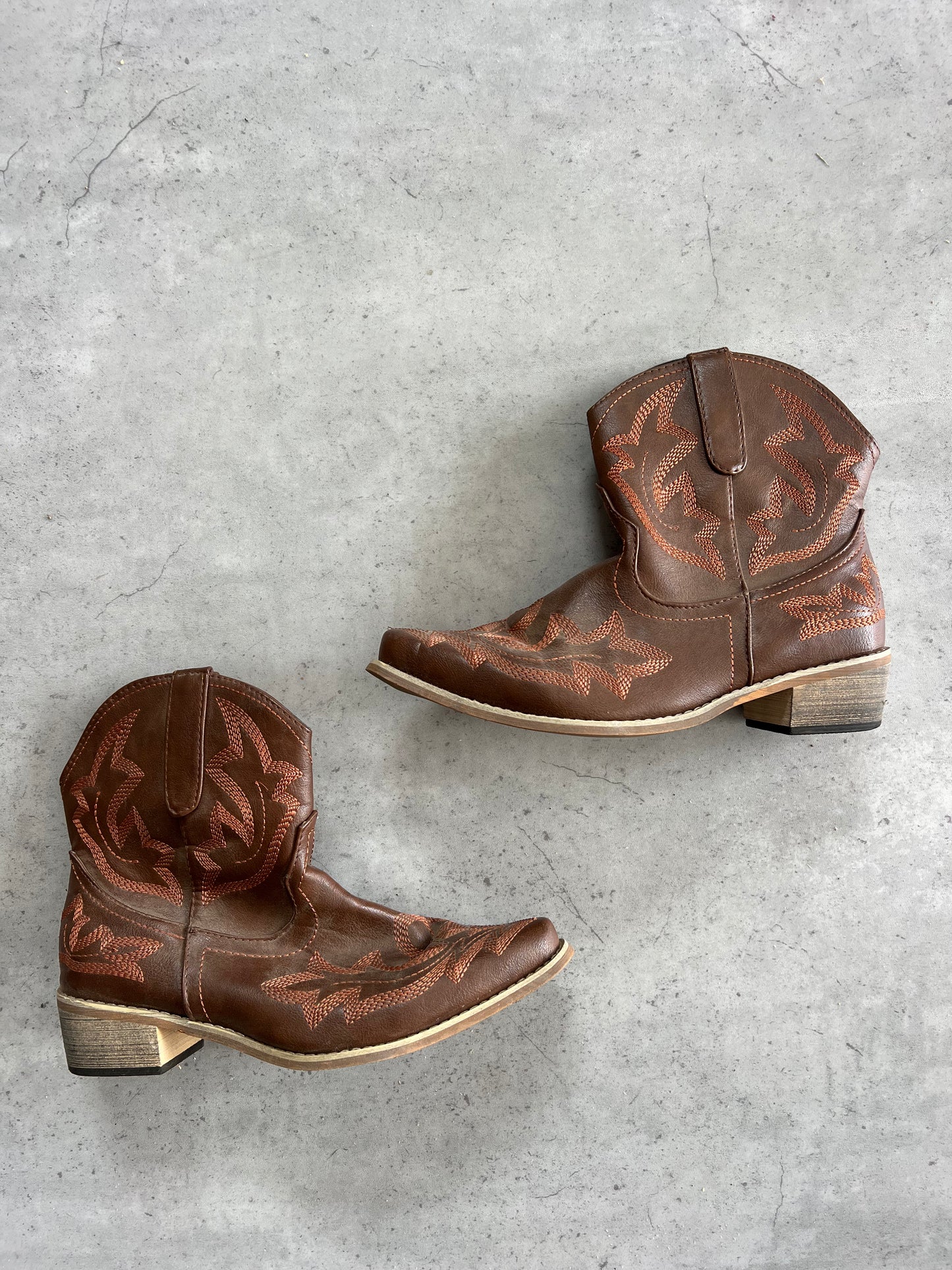 Brown embroidered cowboy boots ★ Size euro 40