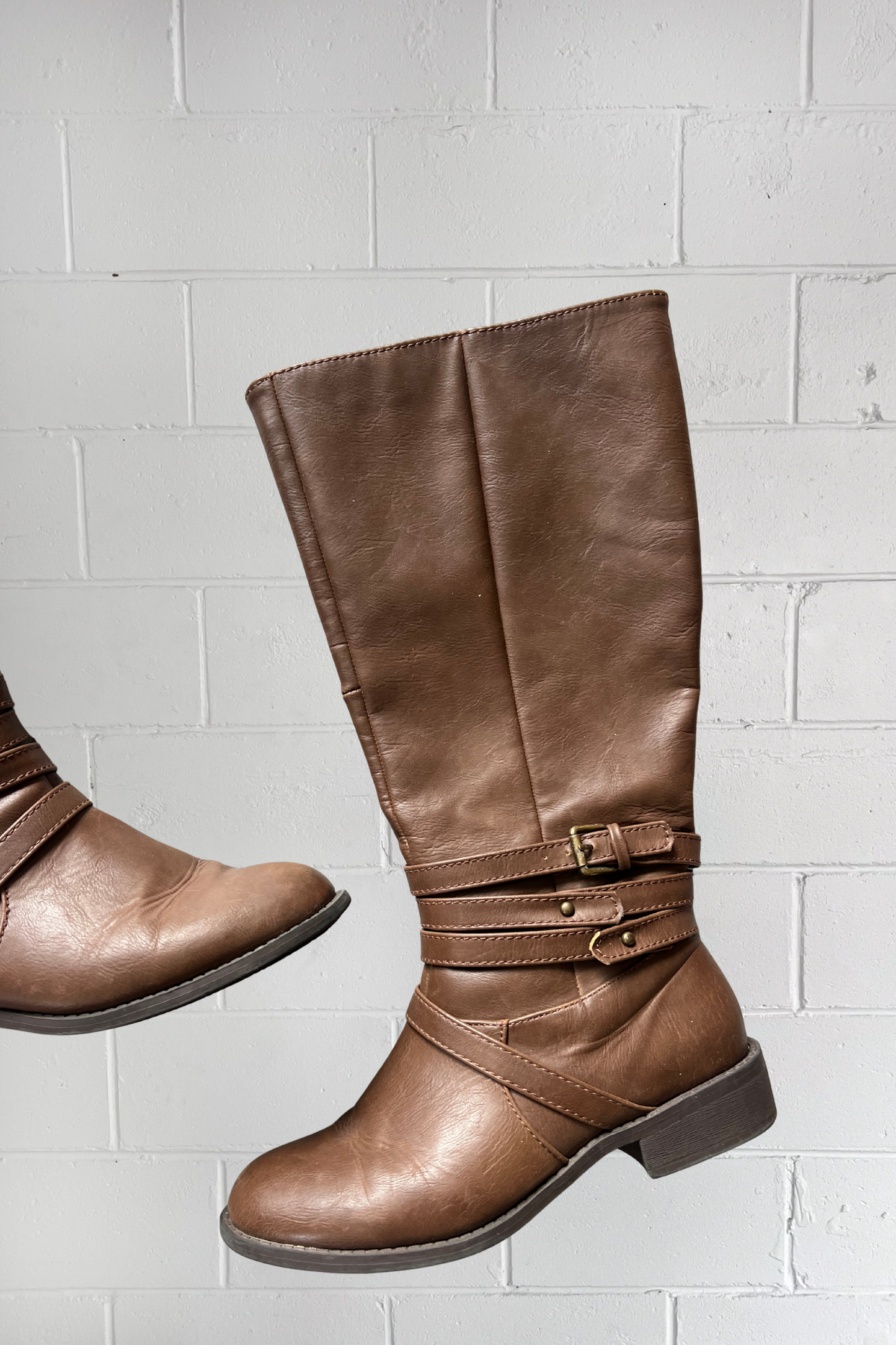 Festival brown buckle boots ★ Size 7