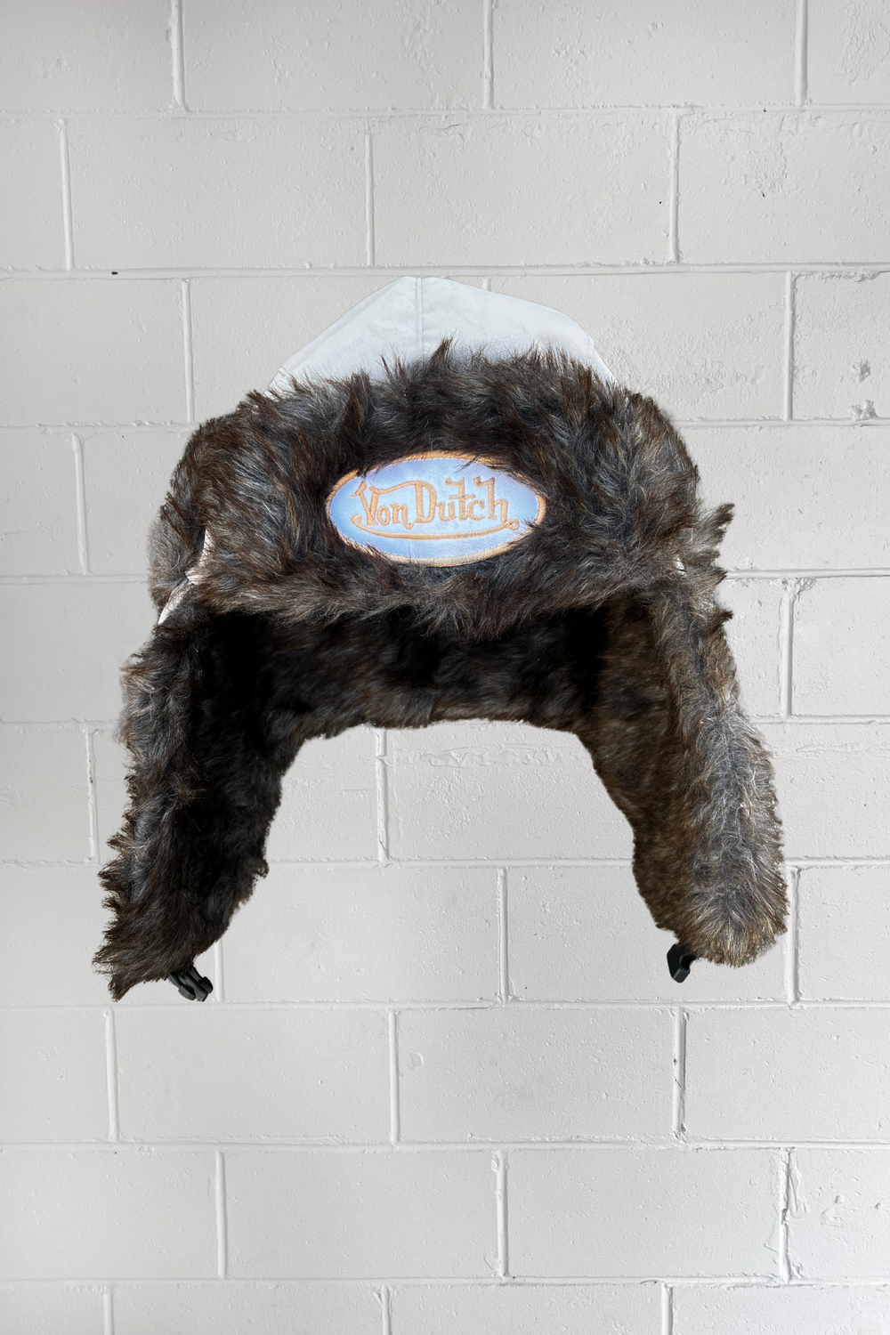 VON DUTCH festival fluffy hat ★