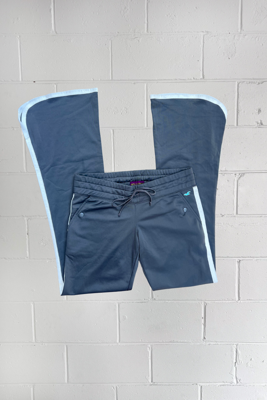 HOLLISTER spellout trackpants ★ Size small