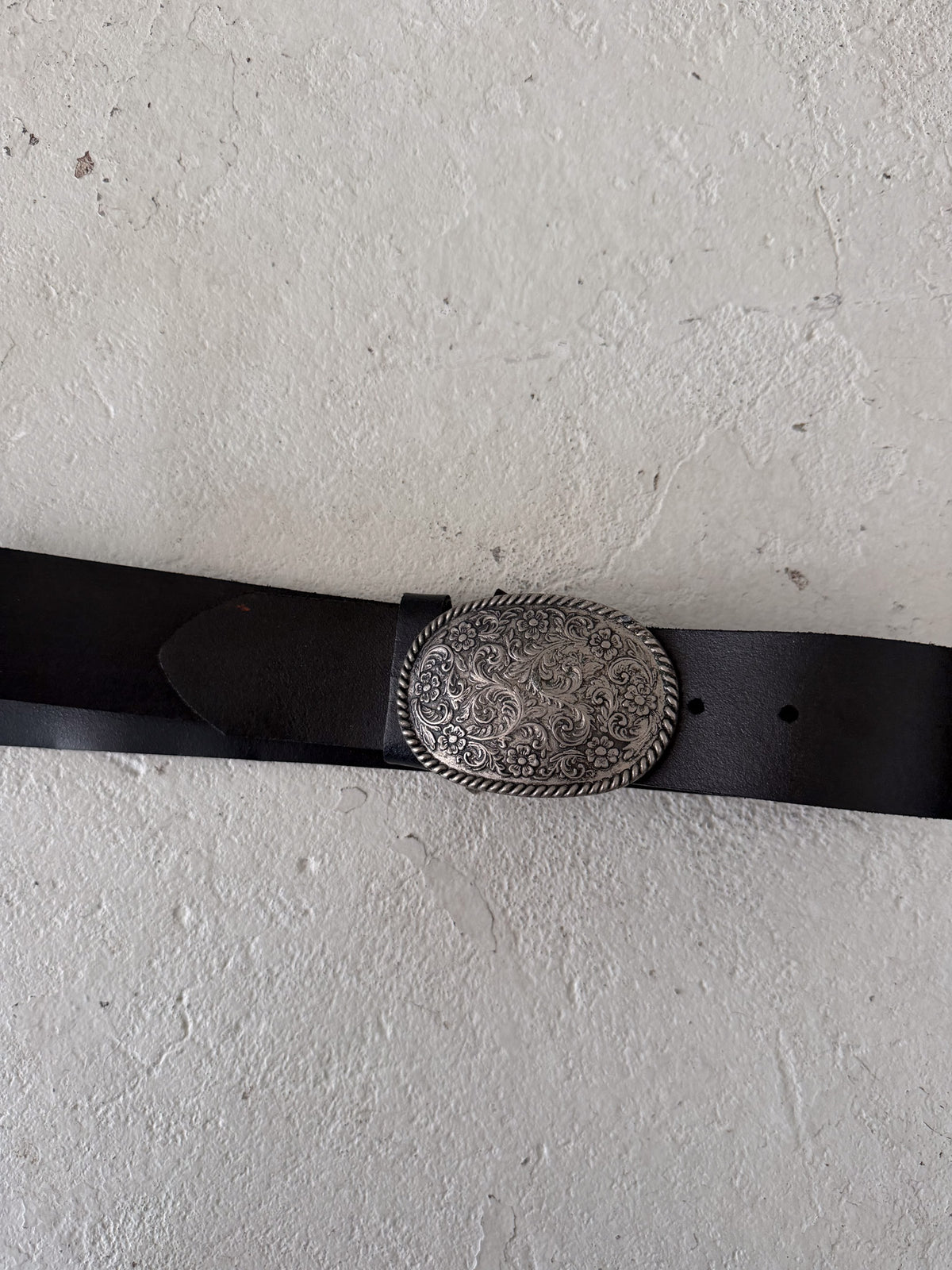 Black floral buckle festival belt  ★  Size M