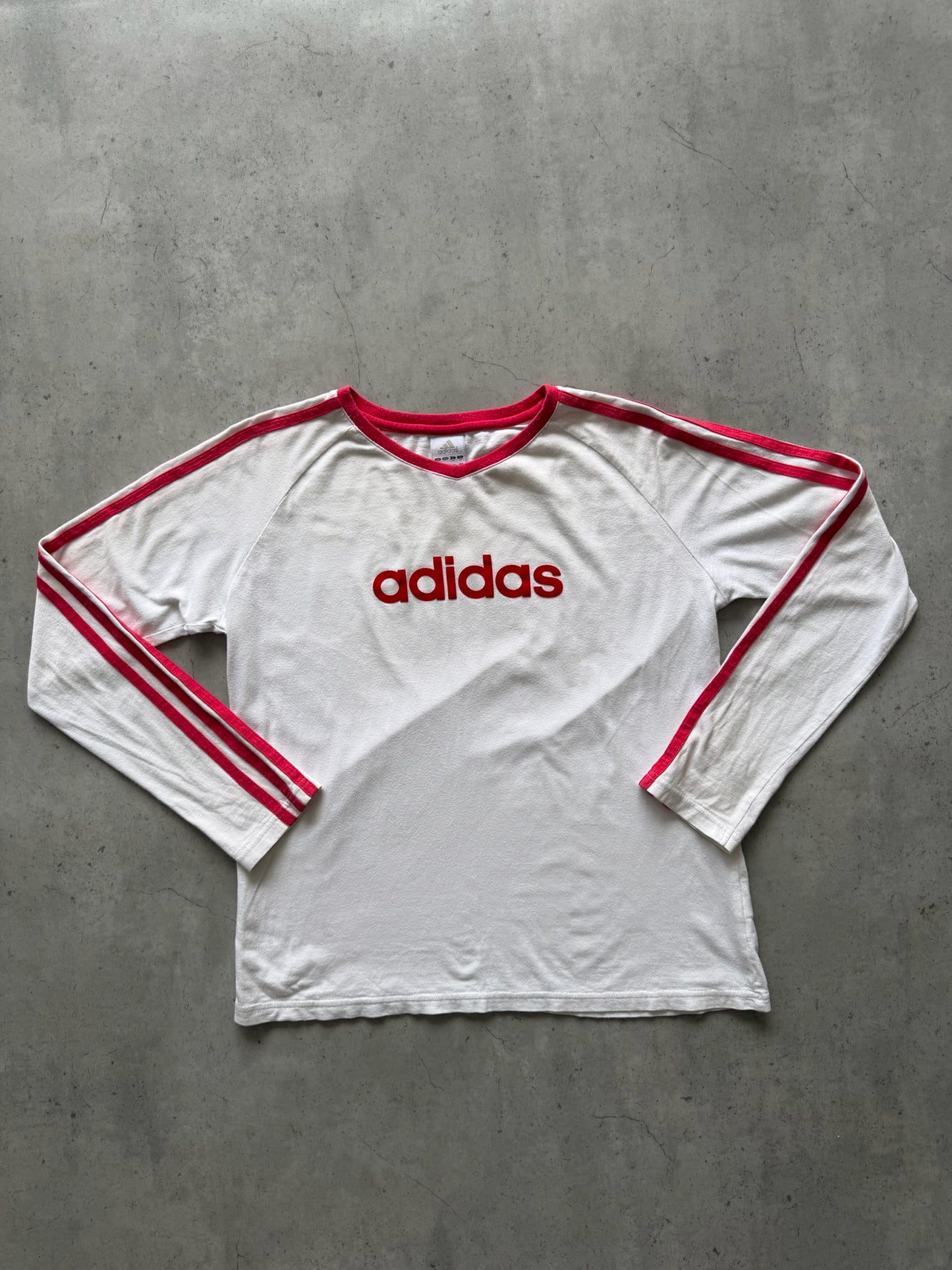 ADIDAS white + red long sleeve  ★ Size labelled medium