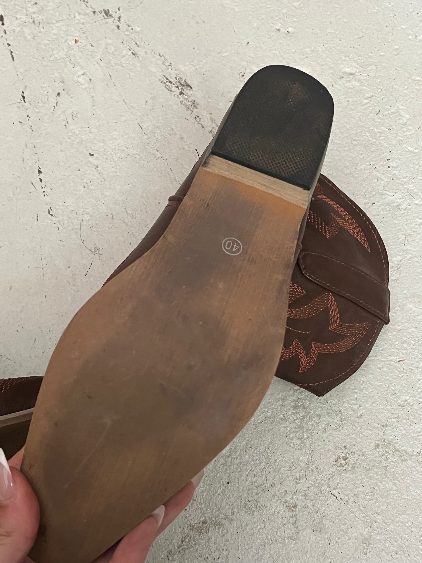 Brown embroidered cowboy boots ★ Size euro 40