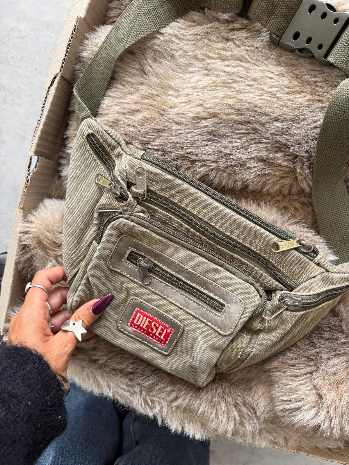 DIESEL khaki crossbody bag ★