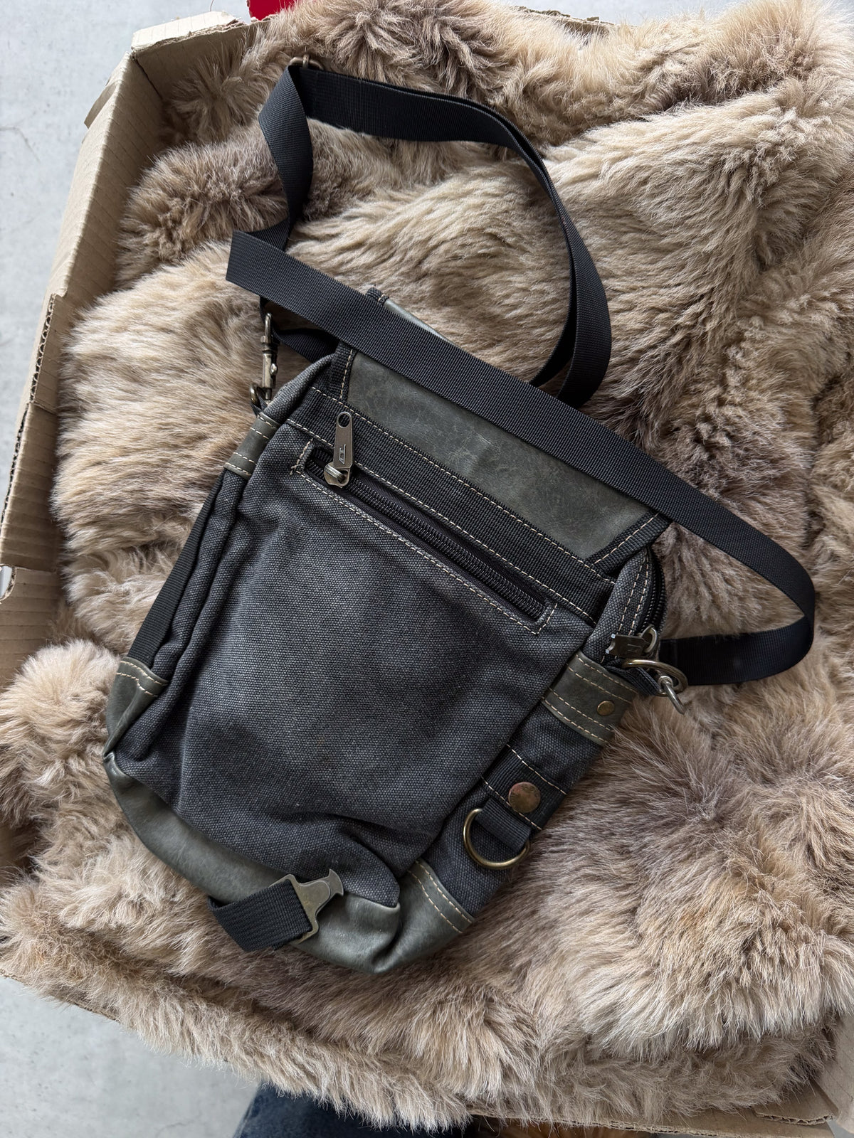 DIESEL black crossbody bag ★ END DROP 2
