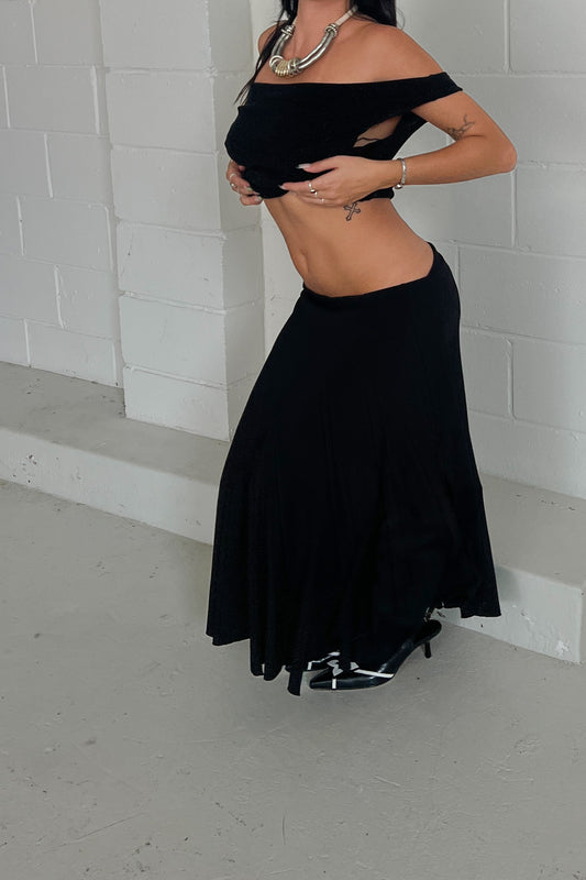Black midi skirt