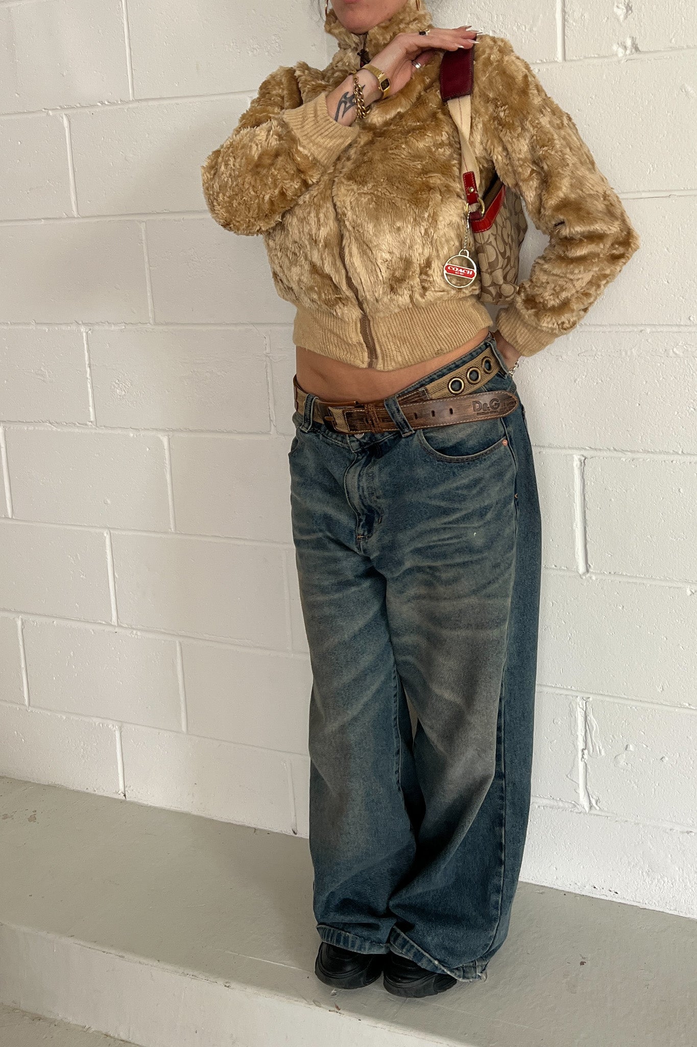 Caramel cuffed zip up jacket ★ Size estimated small