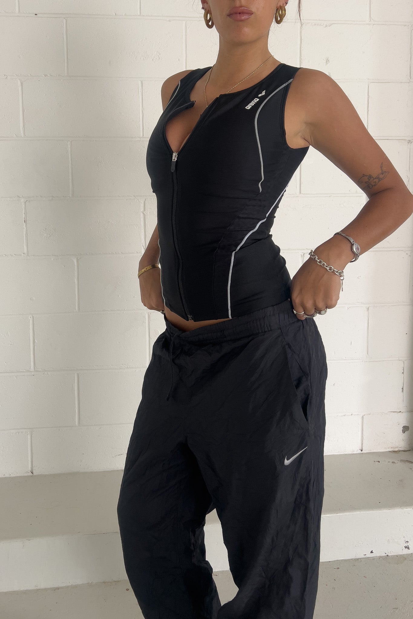 ARENA B&W sport tank ★ Size medium