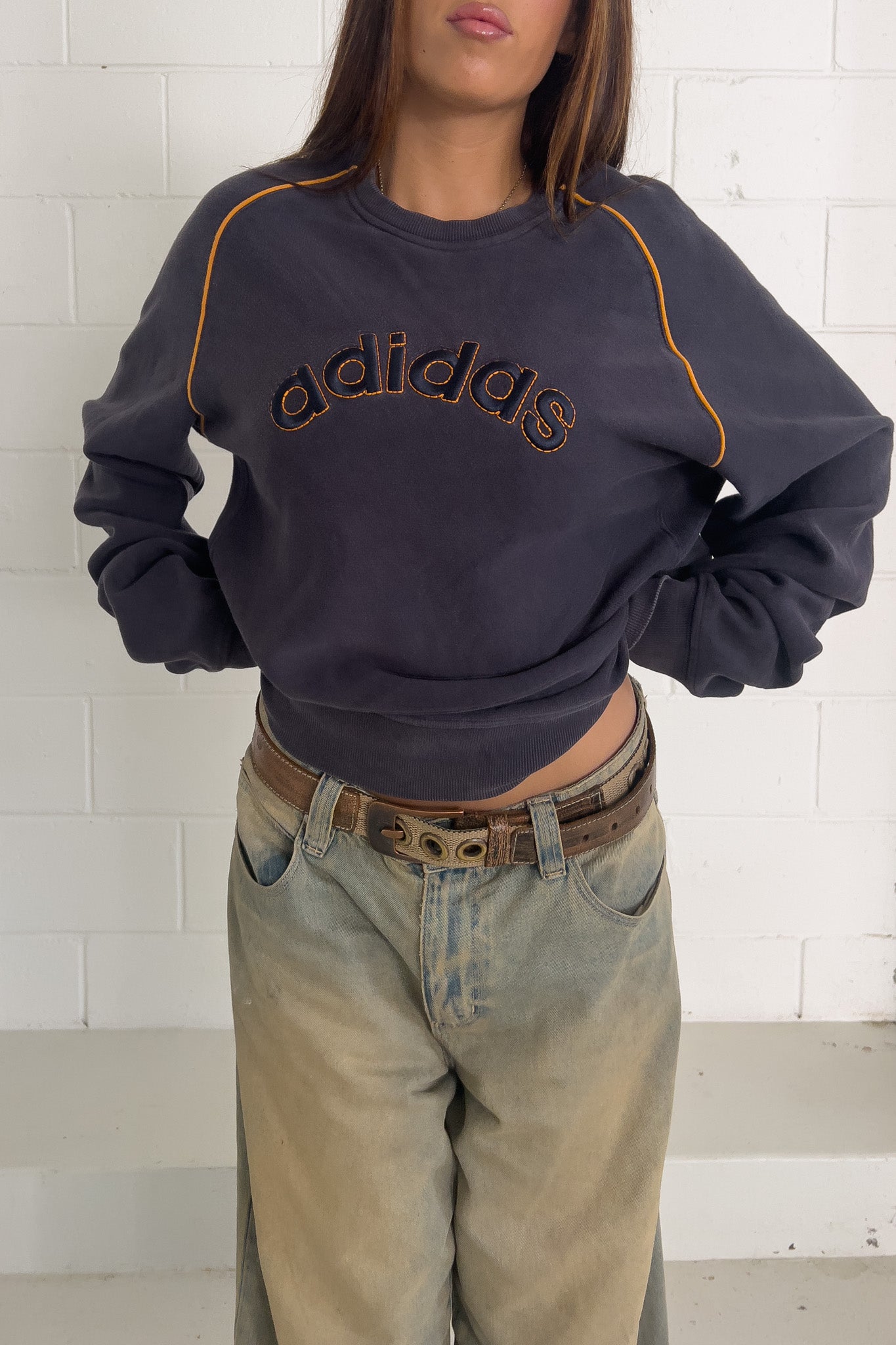 ADIDAS spellout crewneck ★ Size XL