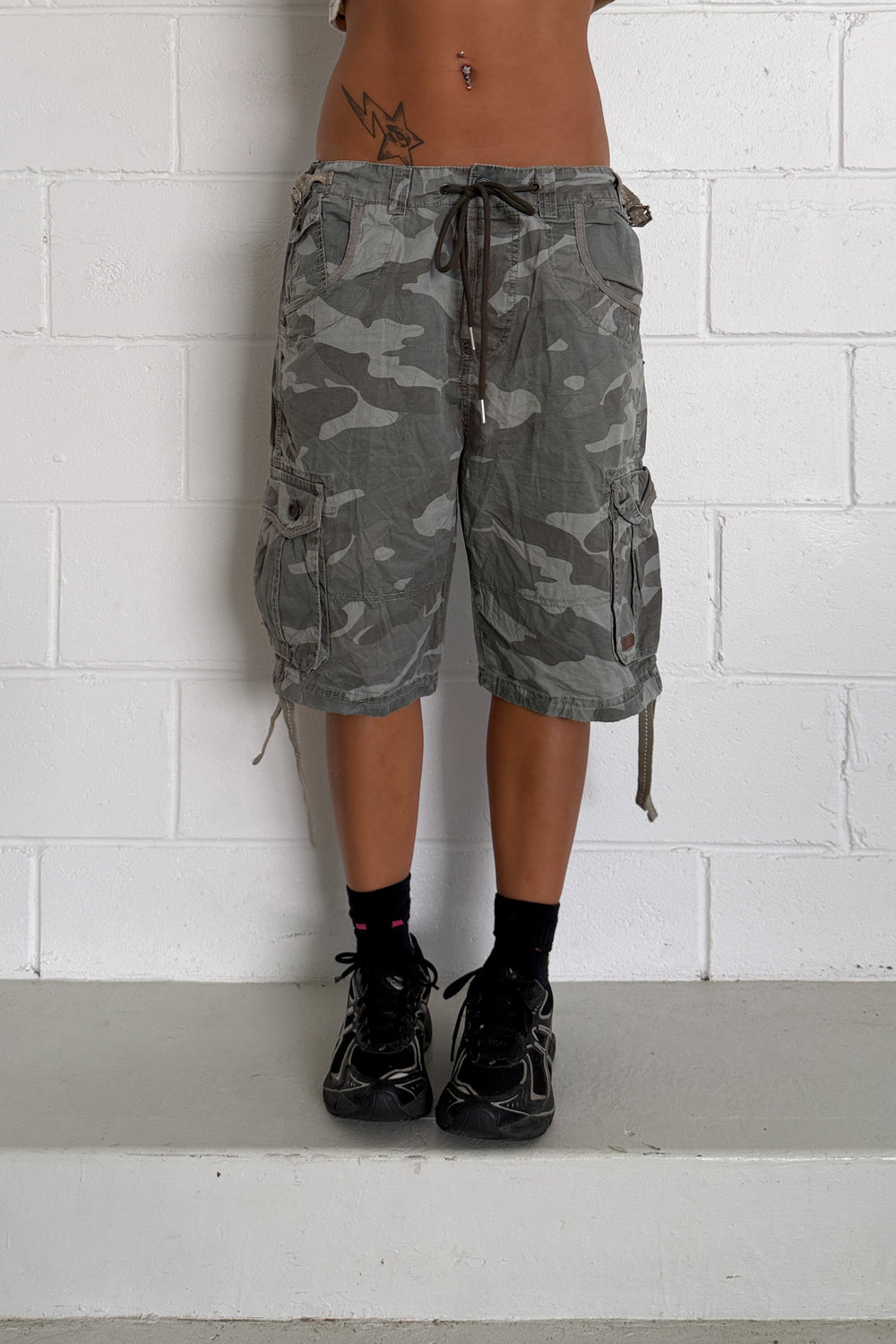 FIRETRAP camo jorts ★ One size adjustable waist