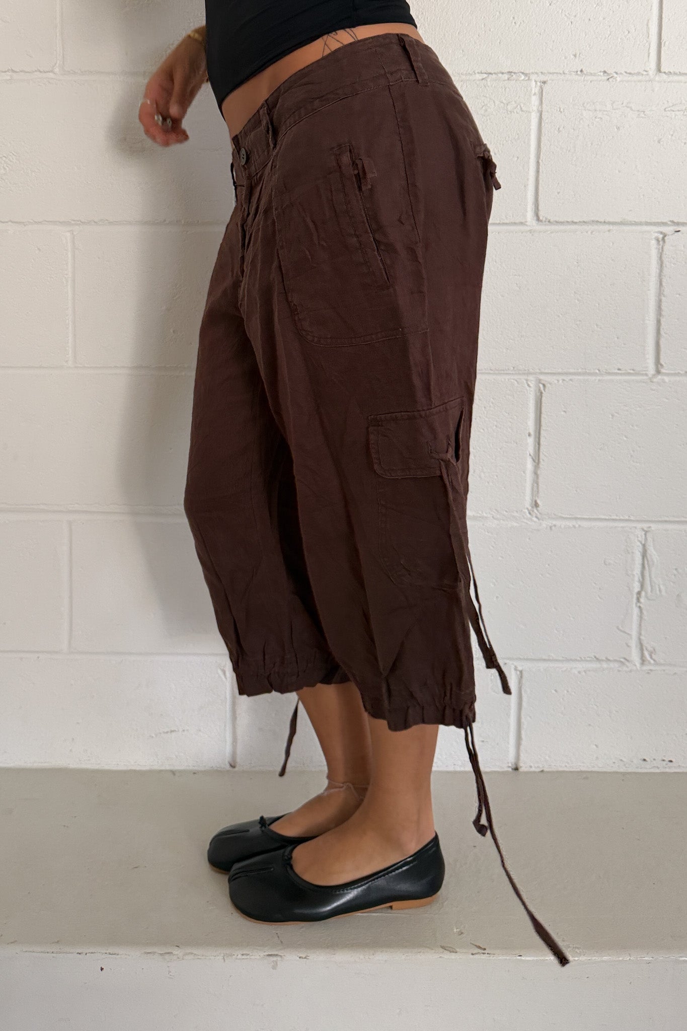 A.N.A dark brown tie pockets capris ★ Size est small