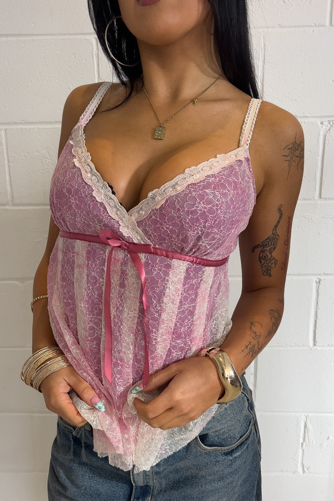 Purple + cream top ★ Size estimated medium- large