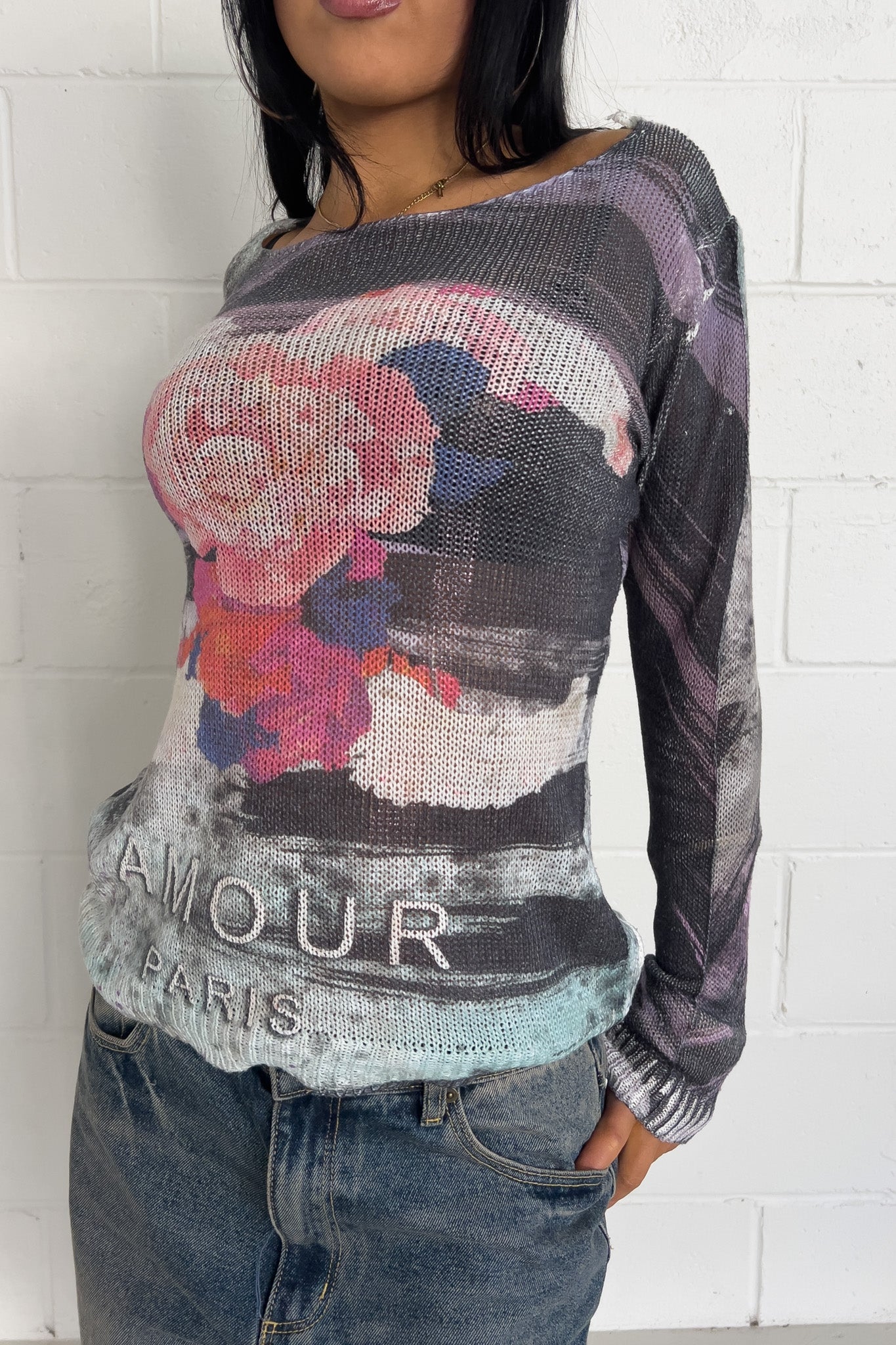 JOIE CLAIR graphic long sleeve ★ Size est medium/ large