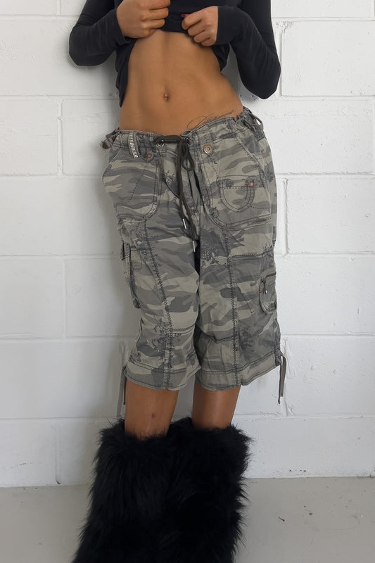 INSPIRE green diamante camo shorts ★ One size (Adjustable drawstring)