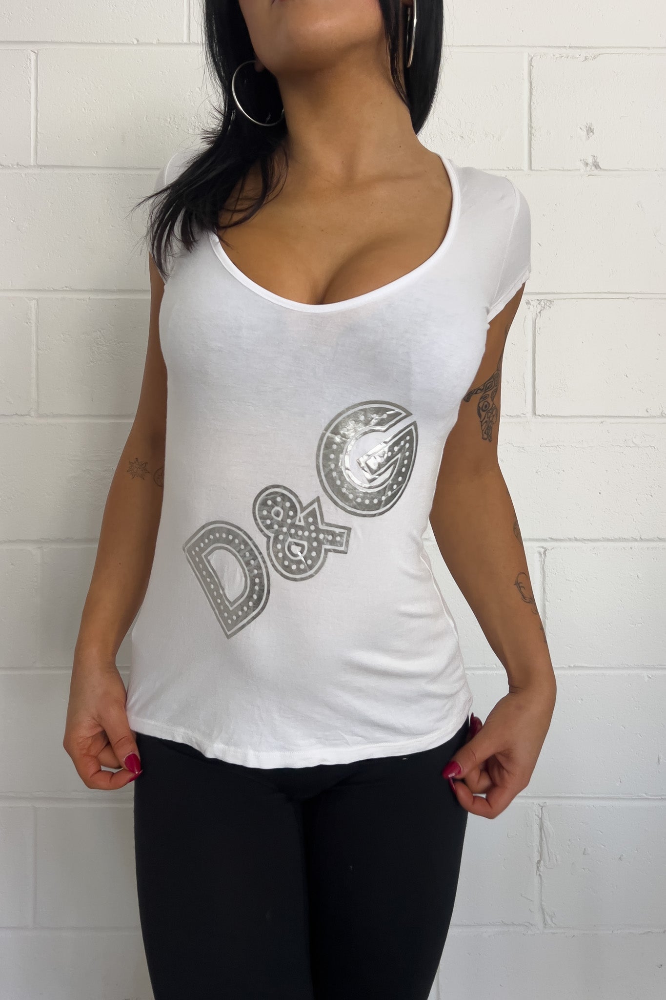 DOLCE & GABANA bootleg white + silver top ★ Size est medium