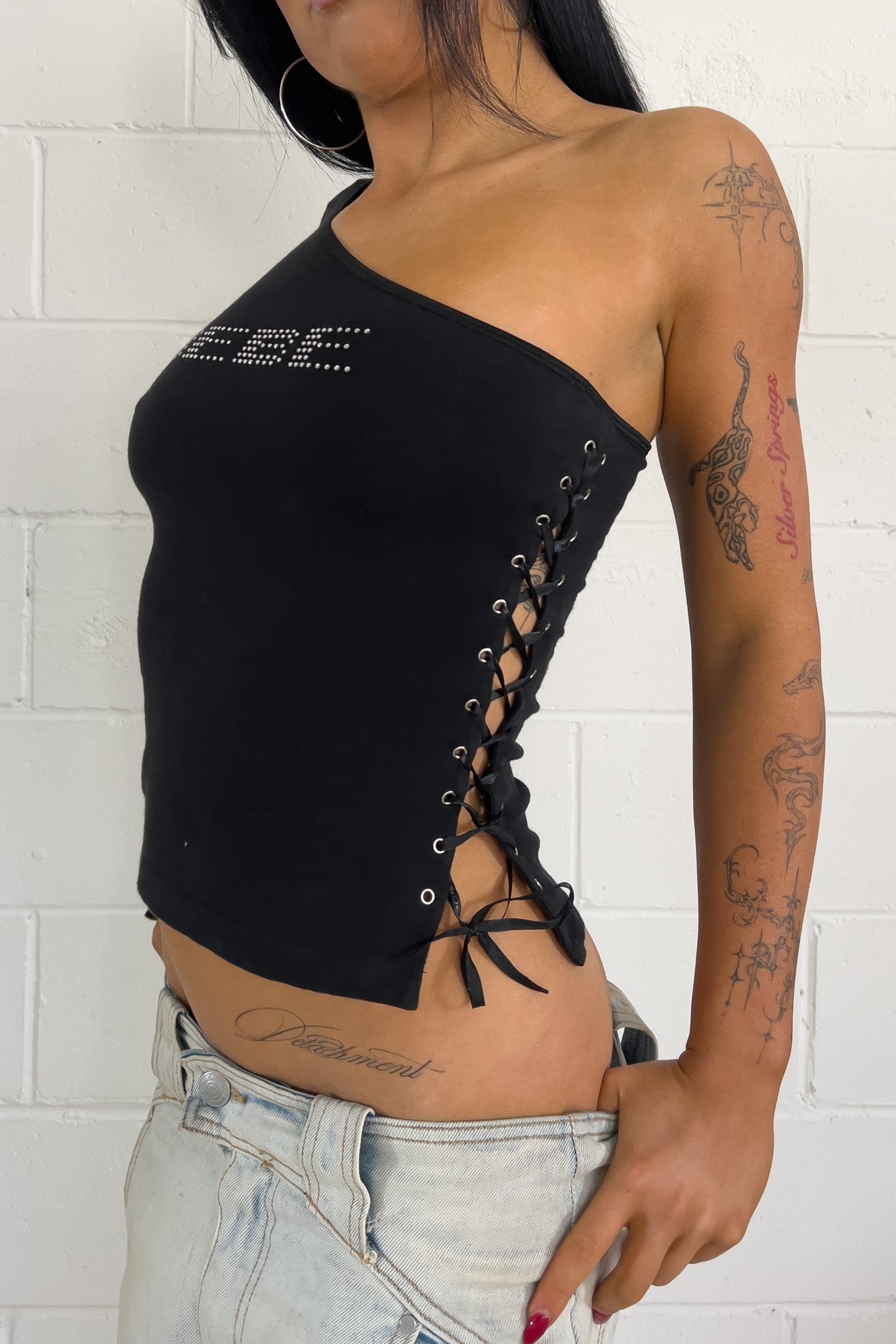 BEBE black + silver one arm top ★ Size labelled small