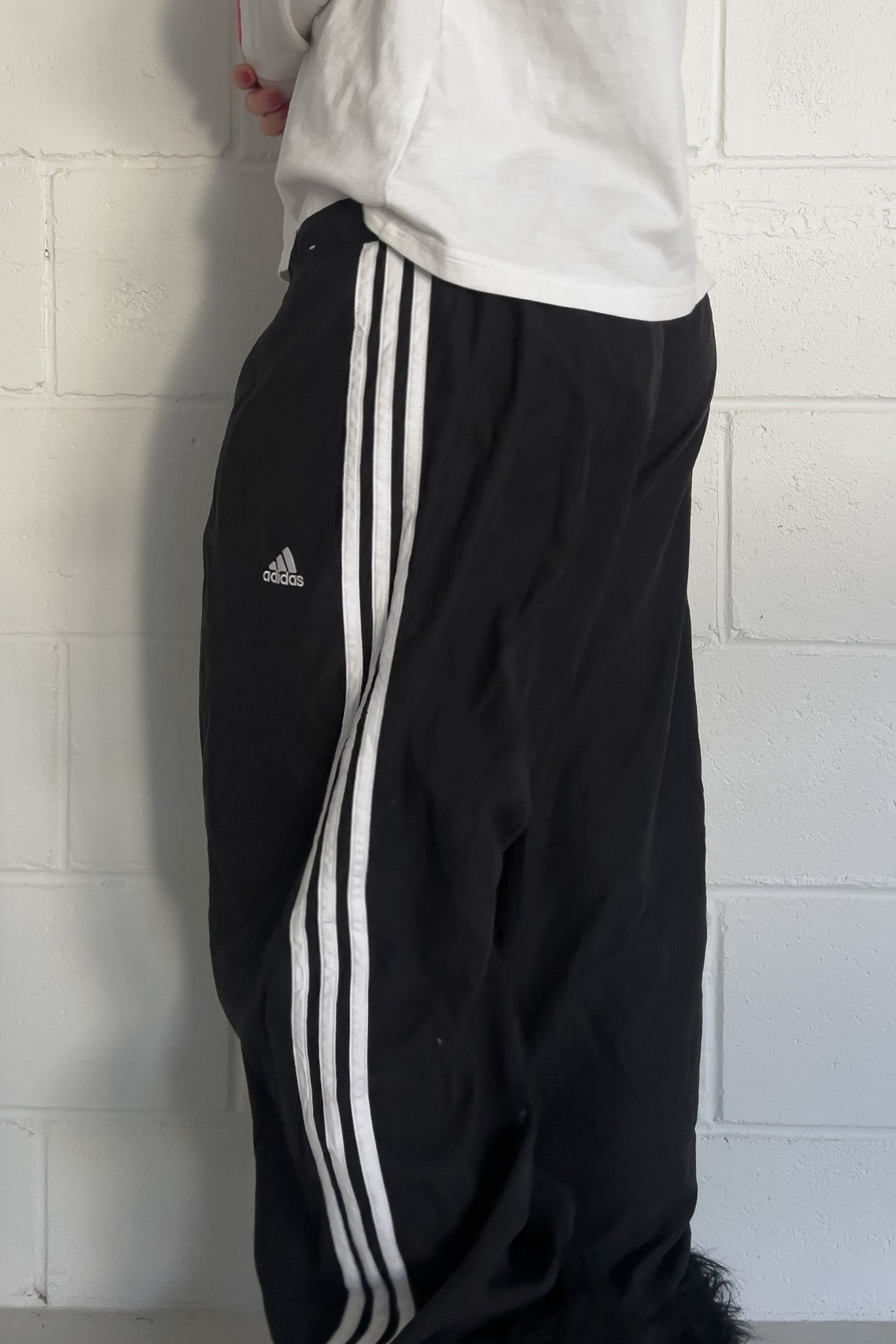 ADIDAS black track capris ★ Size labelled Xlarge