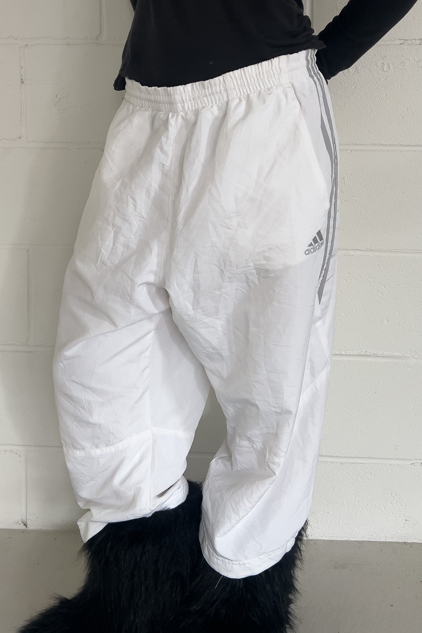 ADIDAS white + grey track capris ★ Size labelled 2XL