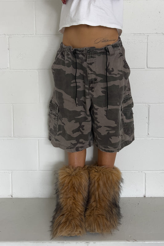 CANYON RIVER BLUES brown camo shorts ★ One size (Adjustable drawstring)