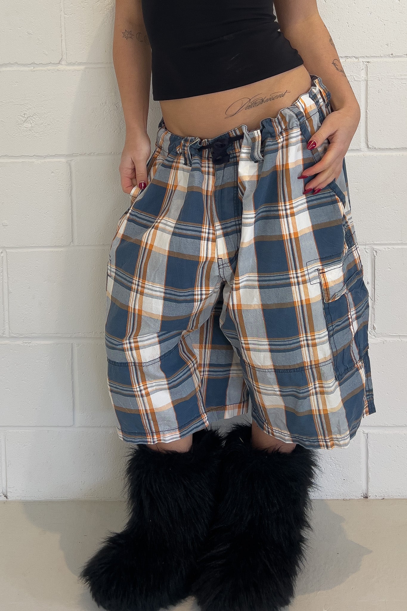 BLACK ICE orange + blue plaid short ★ One size adjustable waist