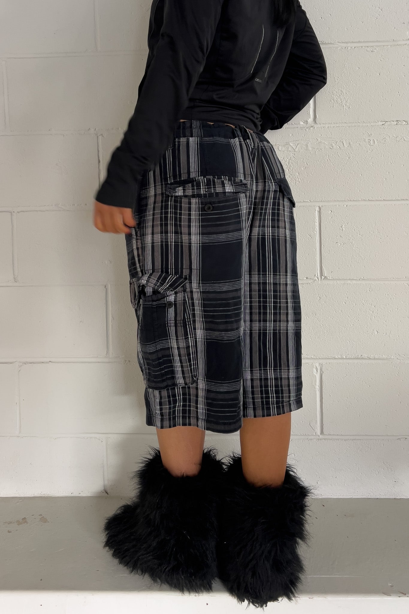BURNSIDE black plaid short ★ One size adjustable waist