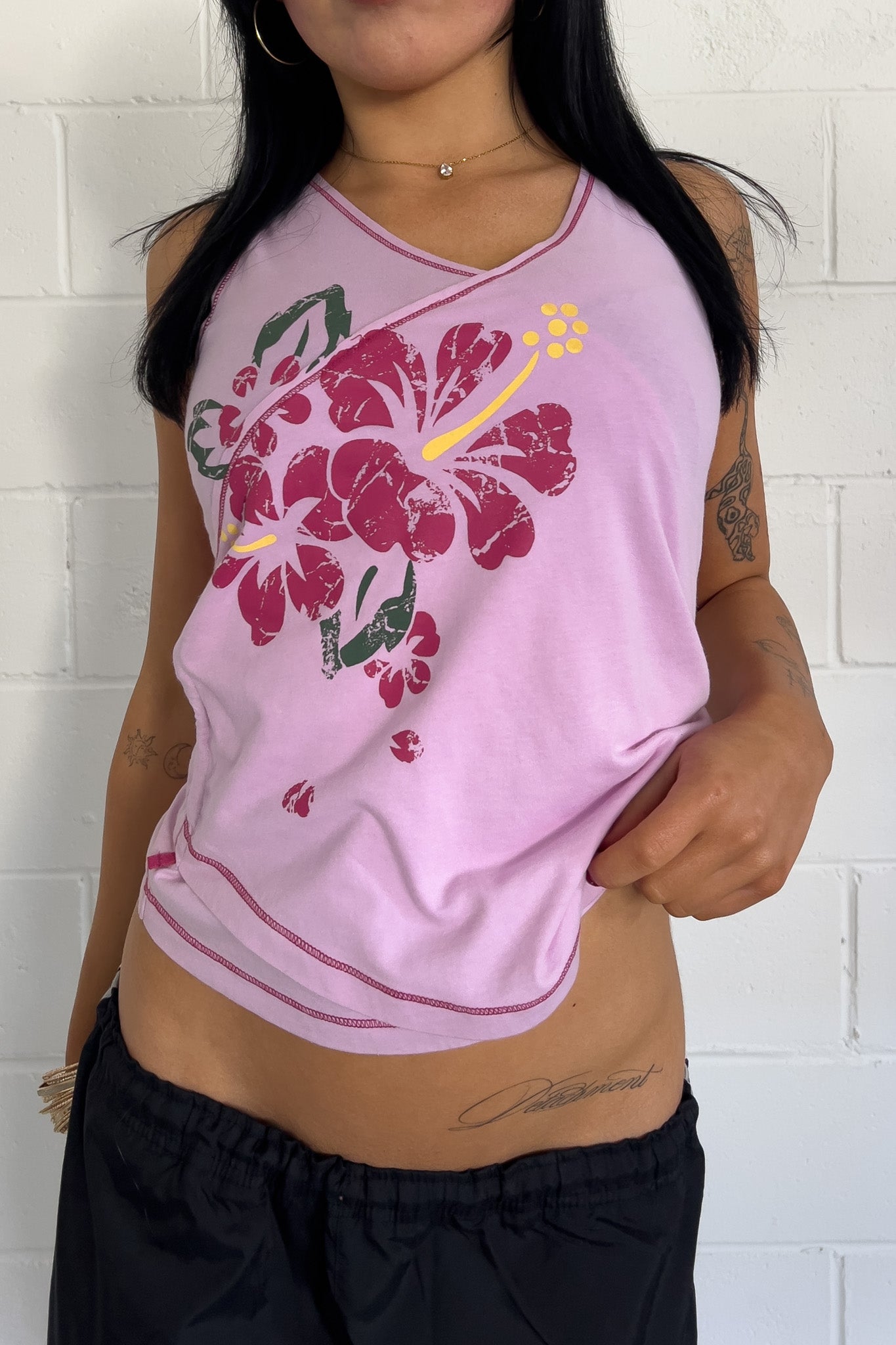 U2 purple floral tank ★ Size labelled medium