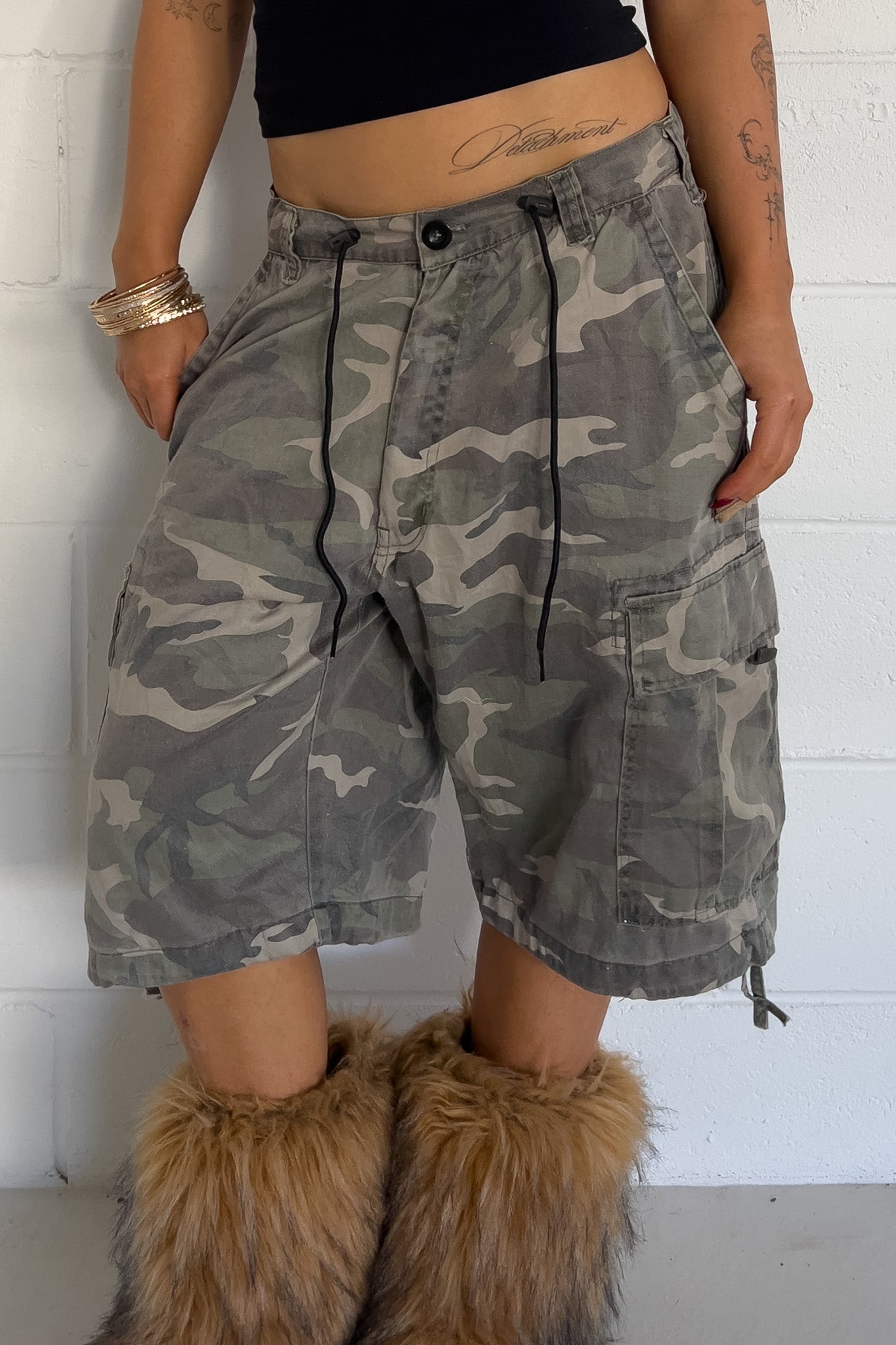 EAST POLE green  camo shorts ★ One size (Adjustable drawstring)
