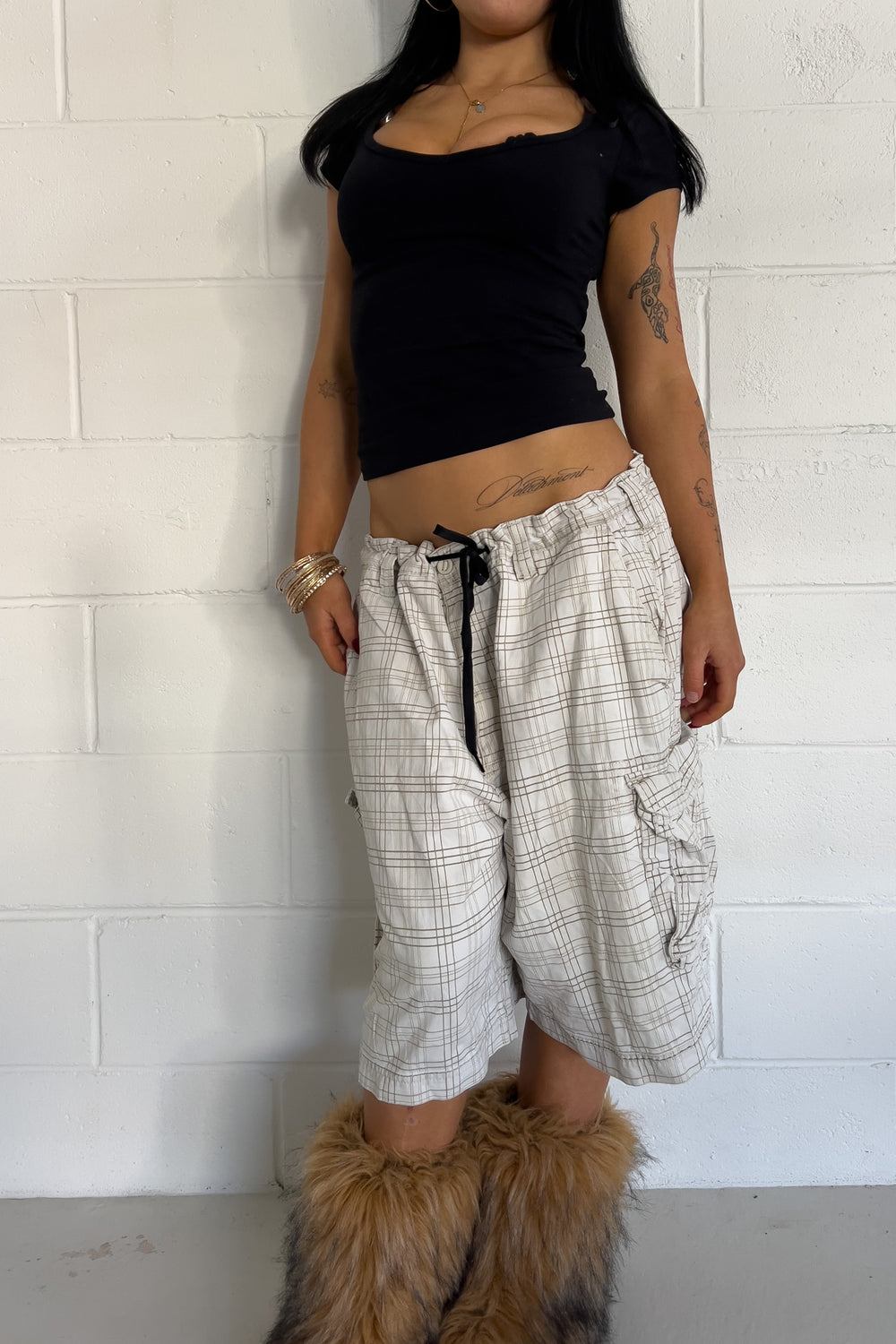 IZOD white + cream plaid short ★ One size adjustable waist