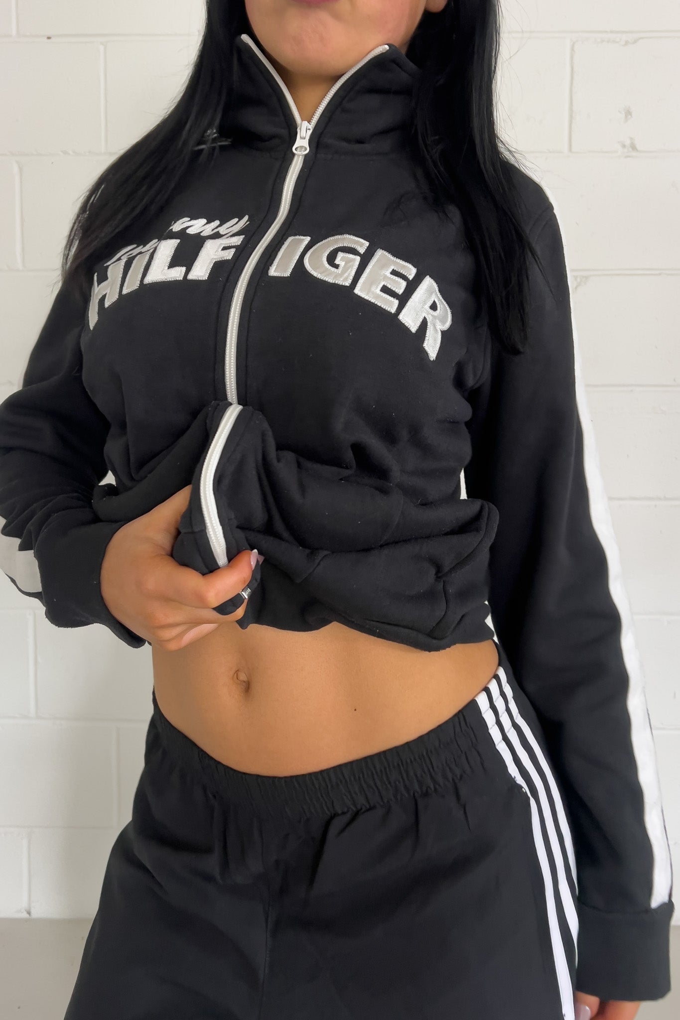 TOMMY HILFIGER black track jacket ★ Size labelled large