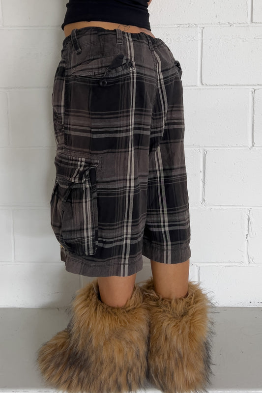 ARIZONA black plaid short ★ One size adjustable waist