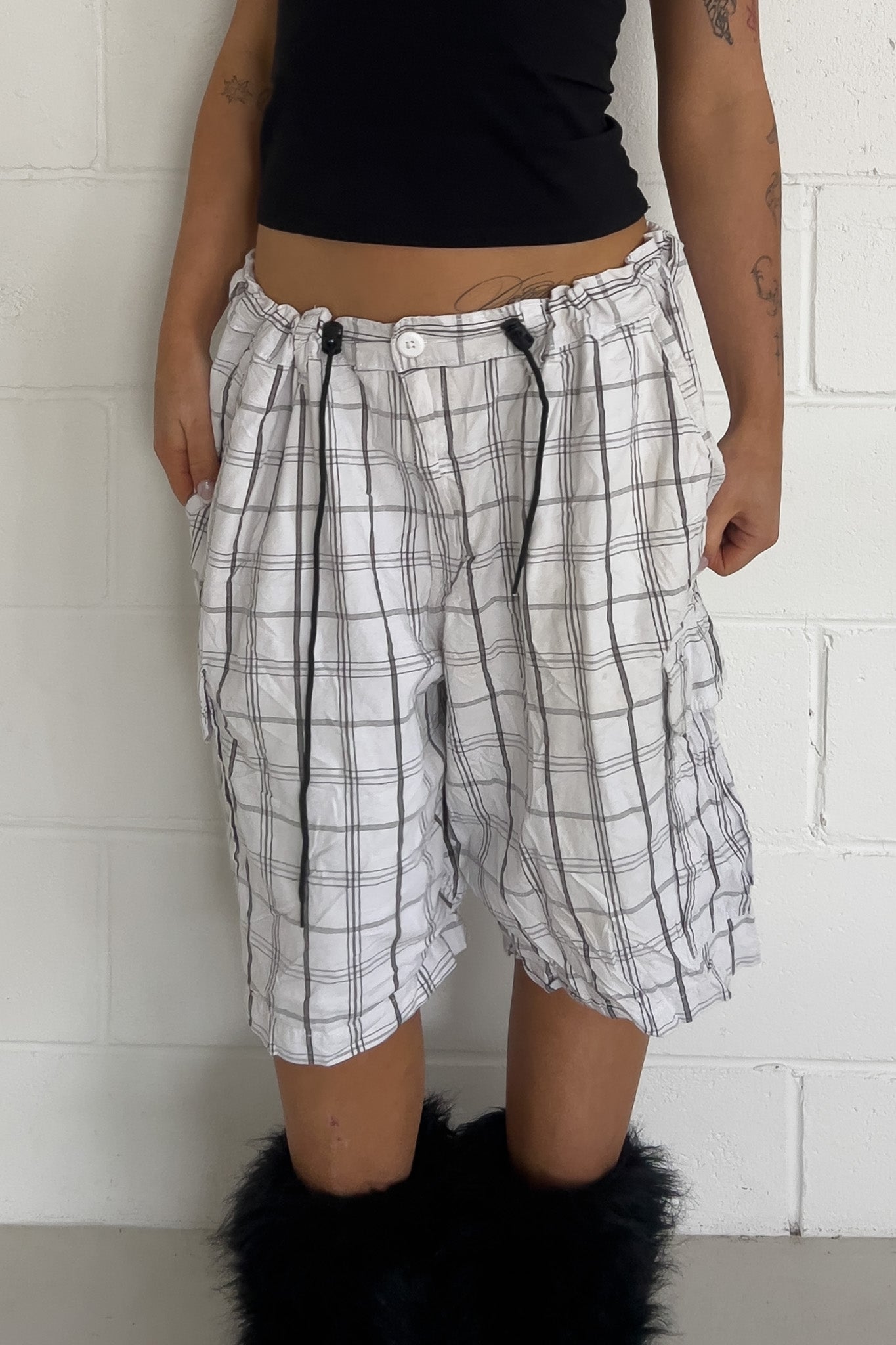 FADED GLORY white + grey plaid short ★ One size adjustable waist