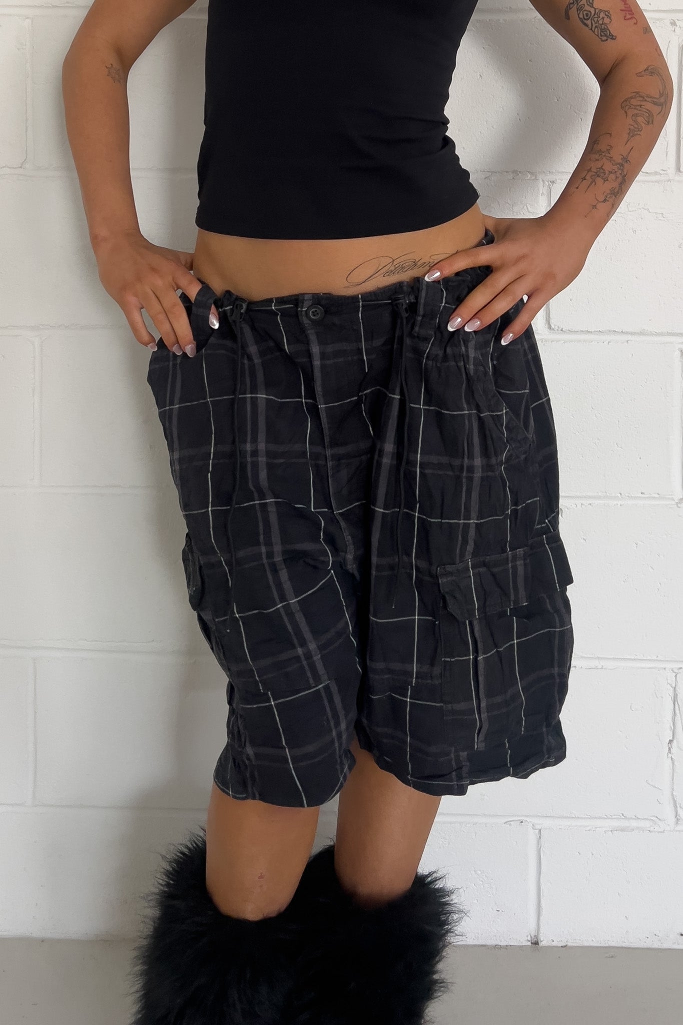 WRANGLER black plaid short ★ One size adjustable waist