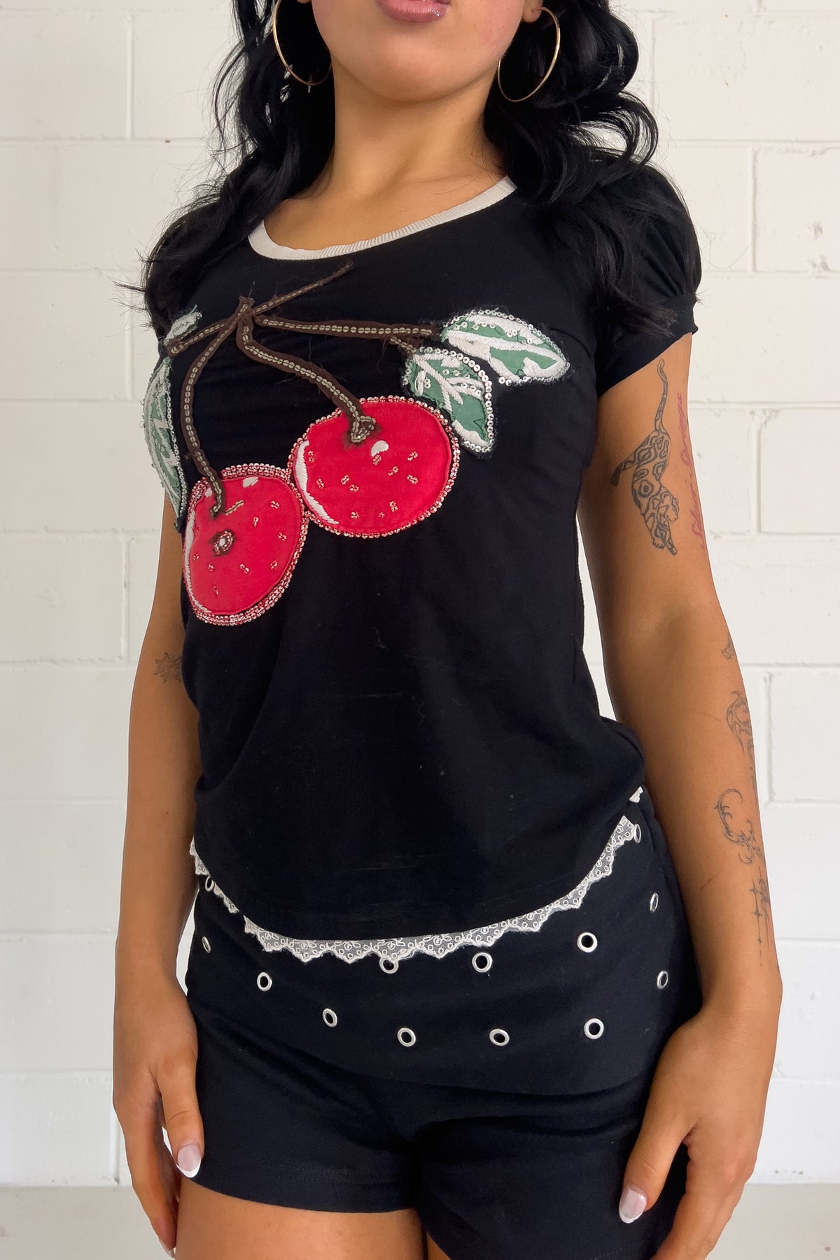 Cherry graphic tank  ★  Size estimated medium