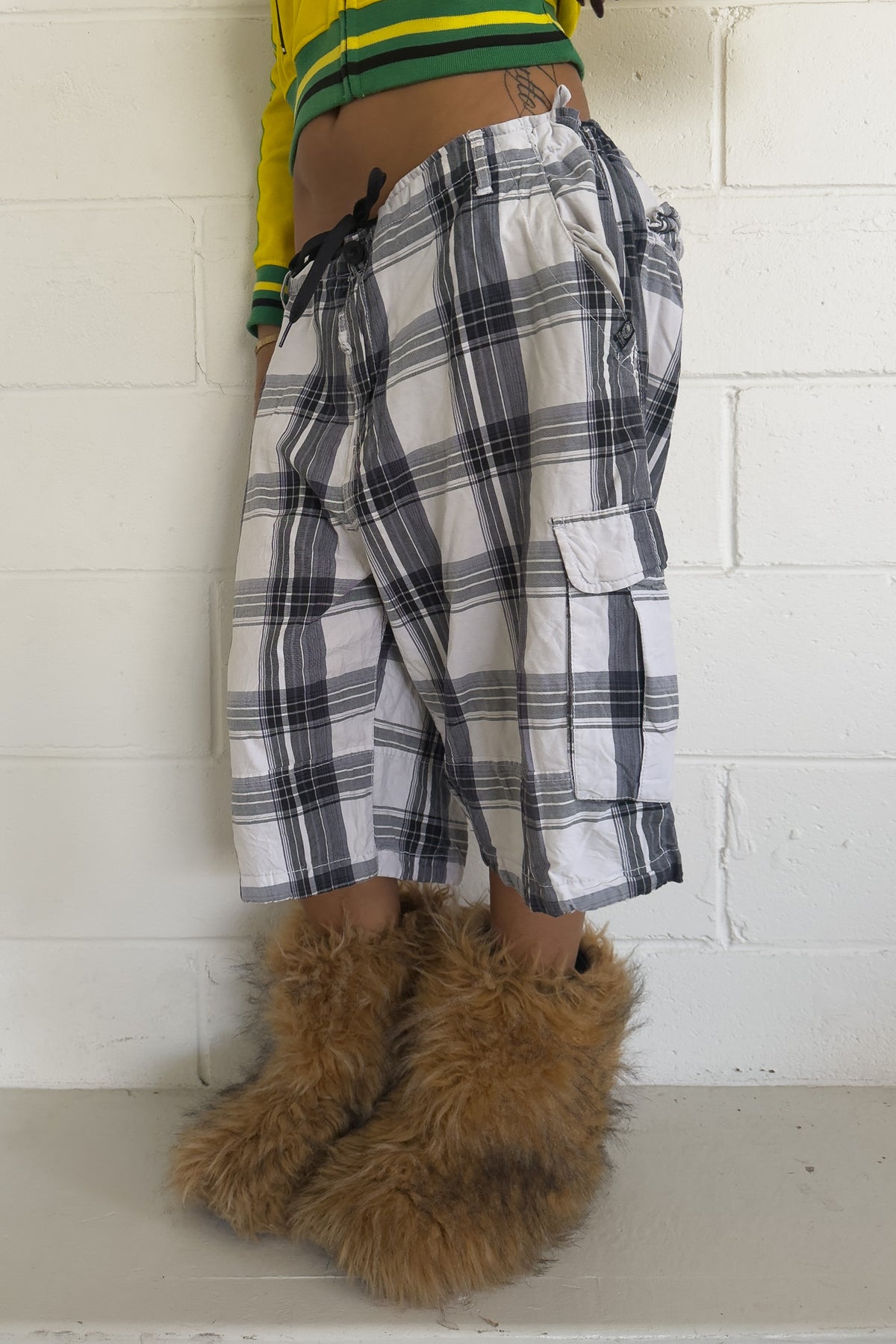 BUFFALO black + navy plaid shorts ★ one size adjustable waist