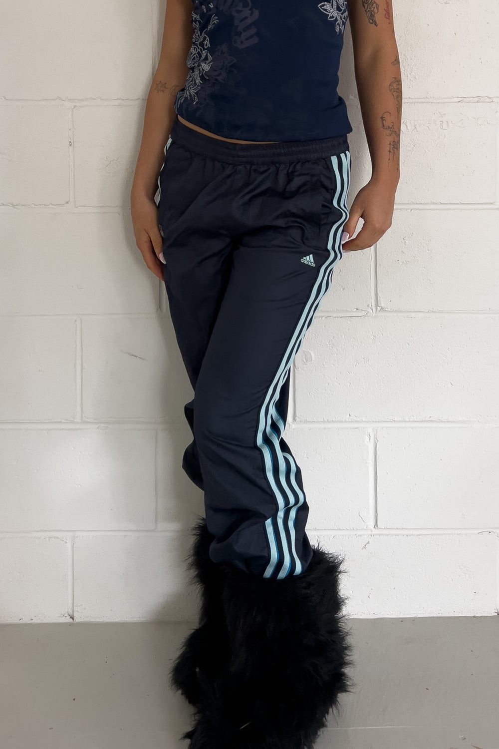 ADIDAS navy + baby blue trackpants ★ Size labelled 12 (J)