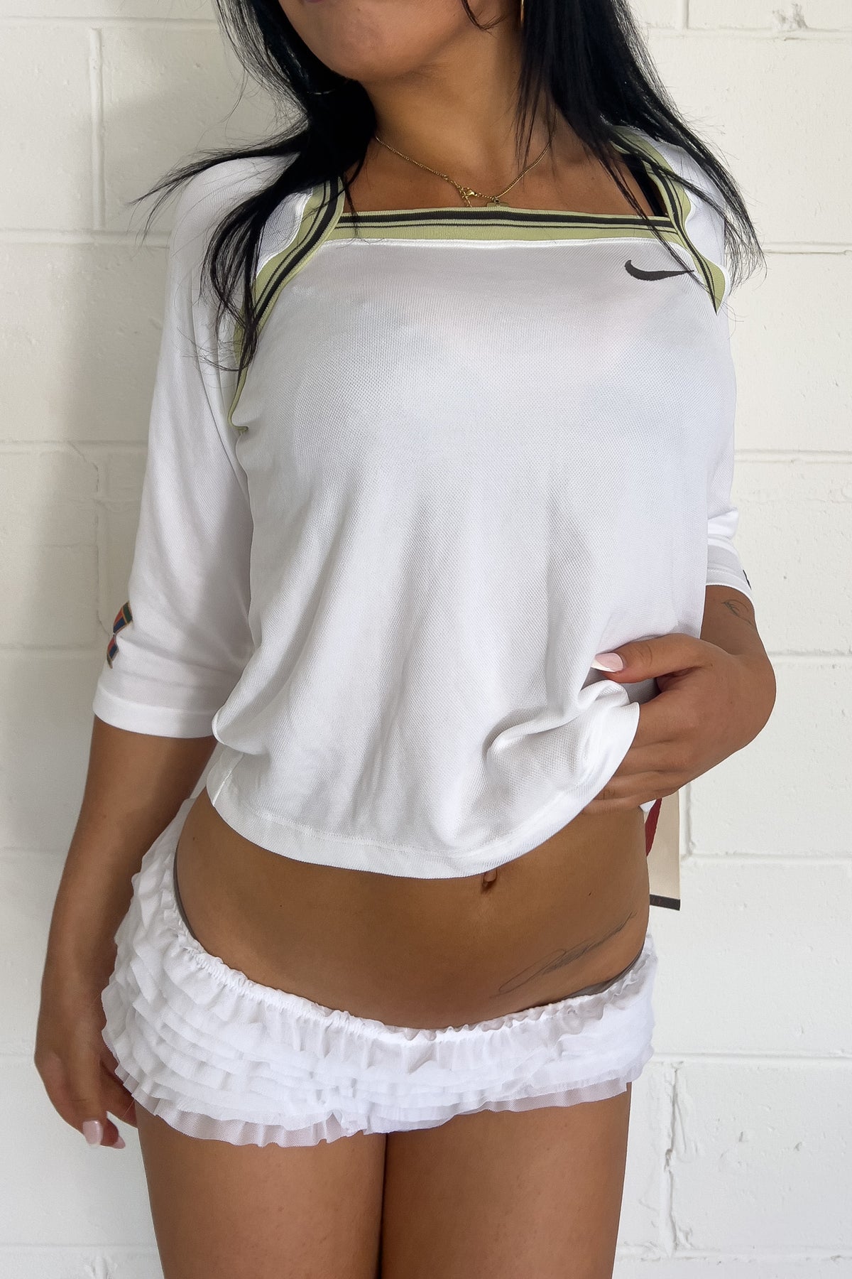 NIKE white & green longsleeve ★ Size medium