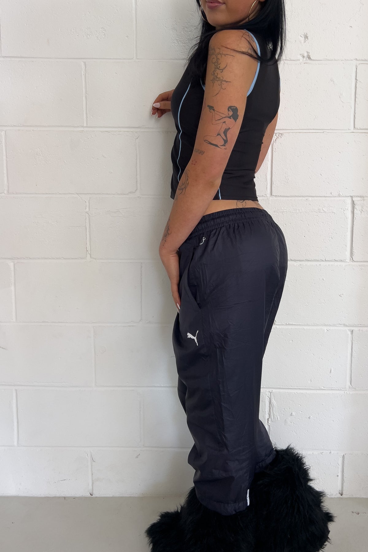 PUMA navy white logo capris ★ Size est small