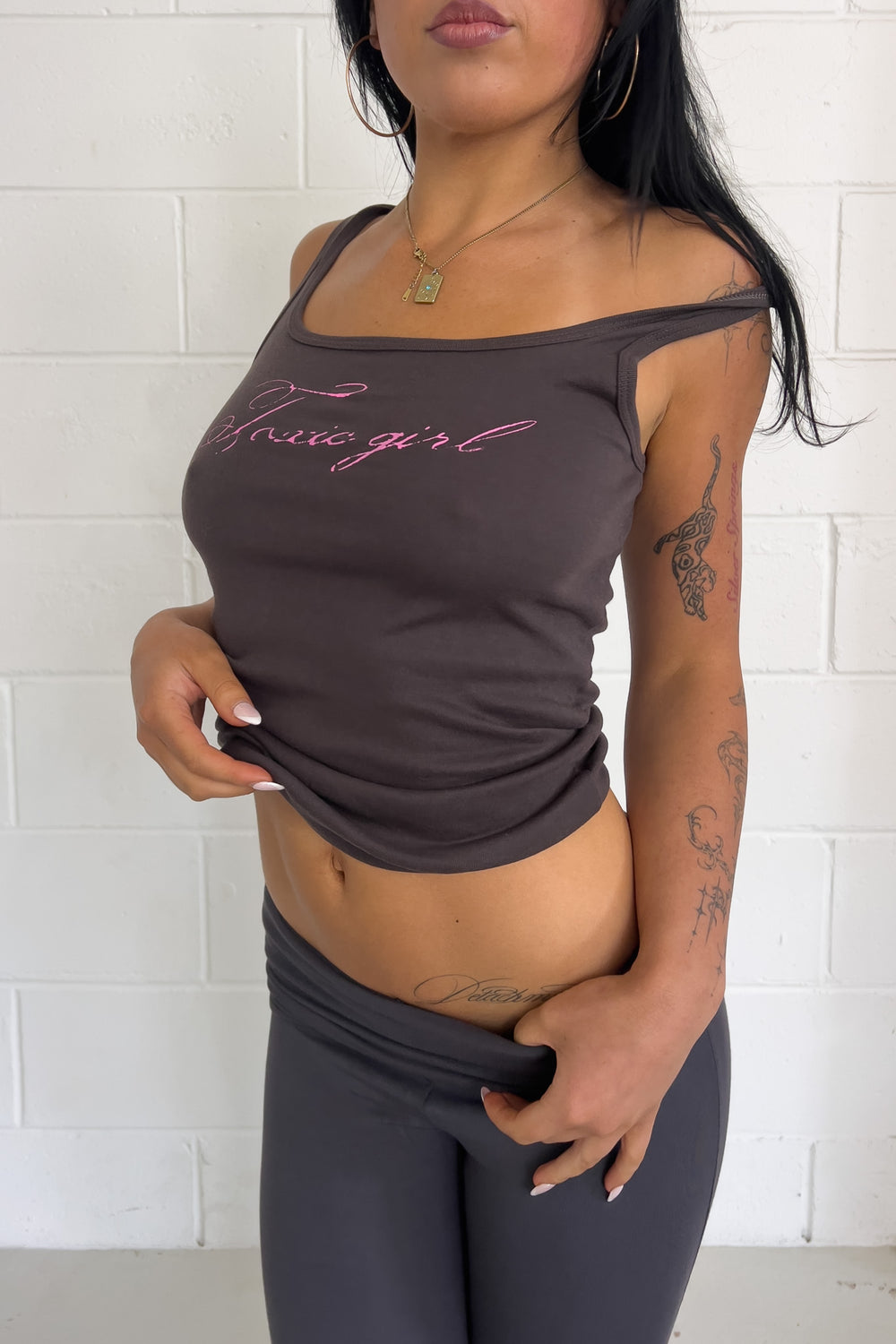 TOXIC GIRL brown & pink tank ★  Size est small
