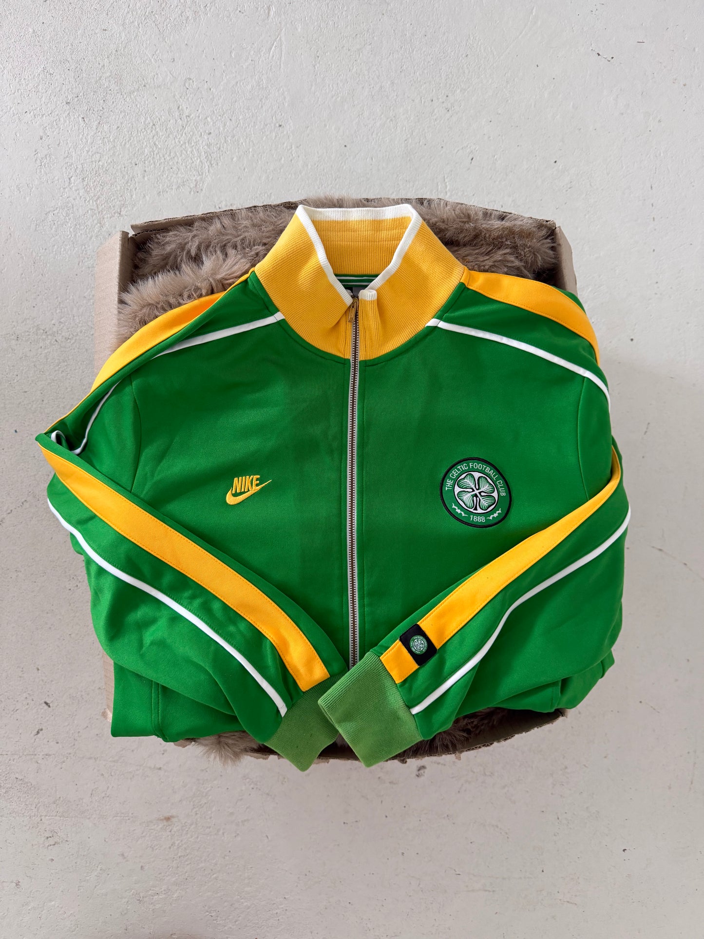 NIKE green "CELTIC" track jacket ★ Size labelled XL