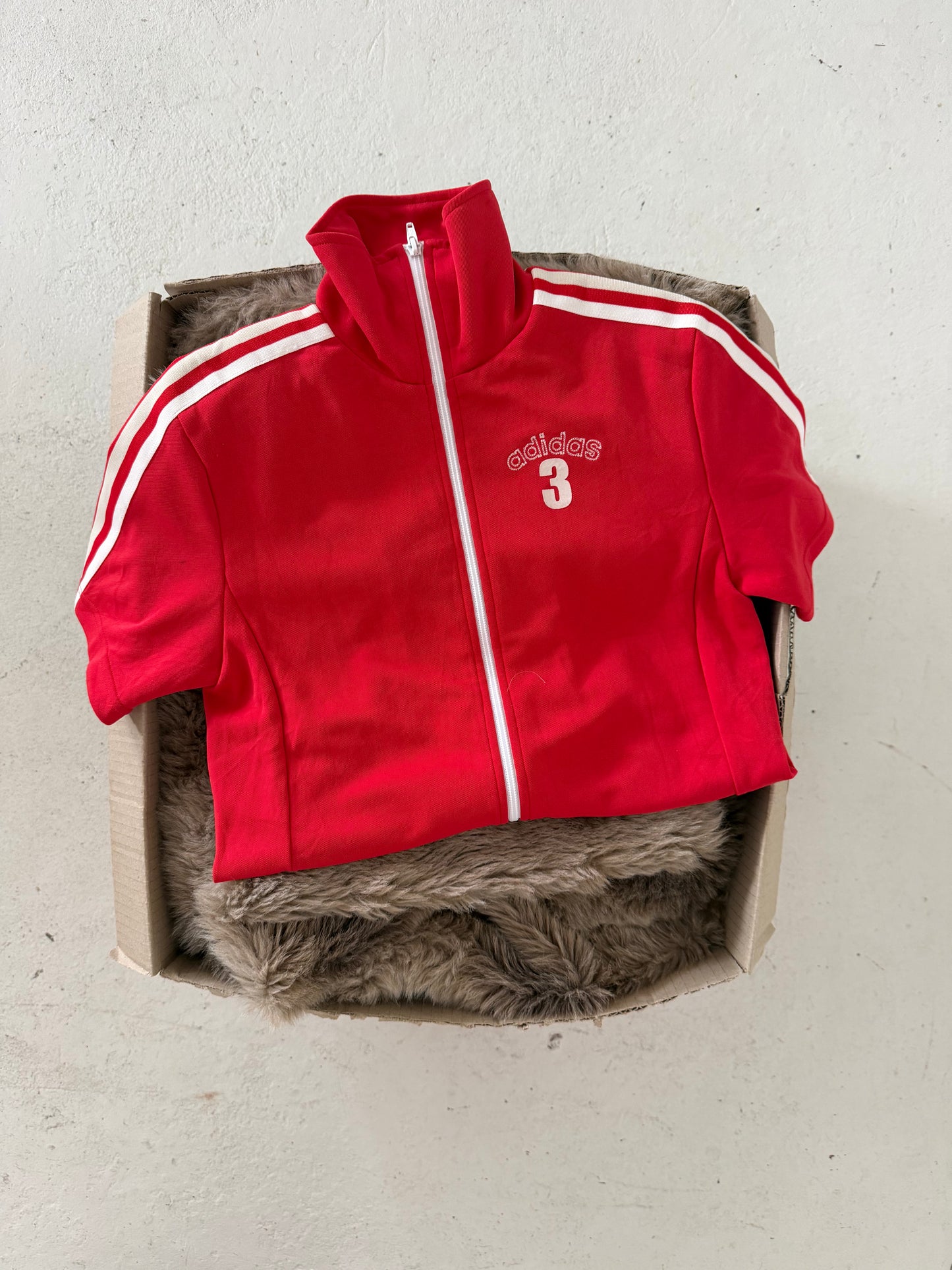 ADIDAS red track set ★ Size labelled small