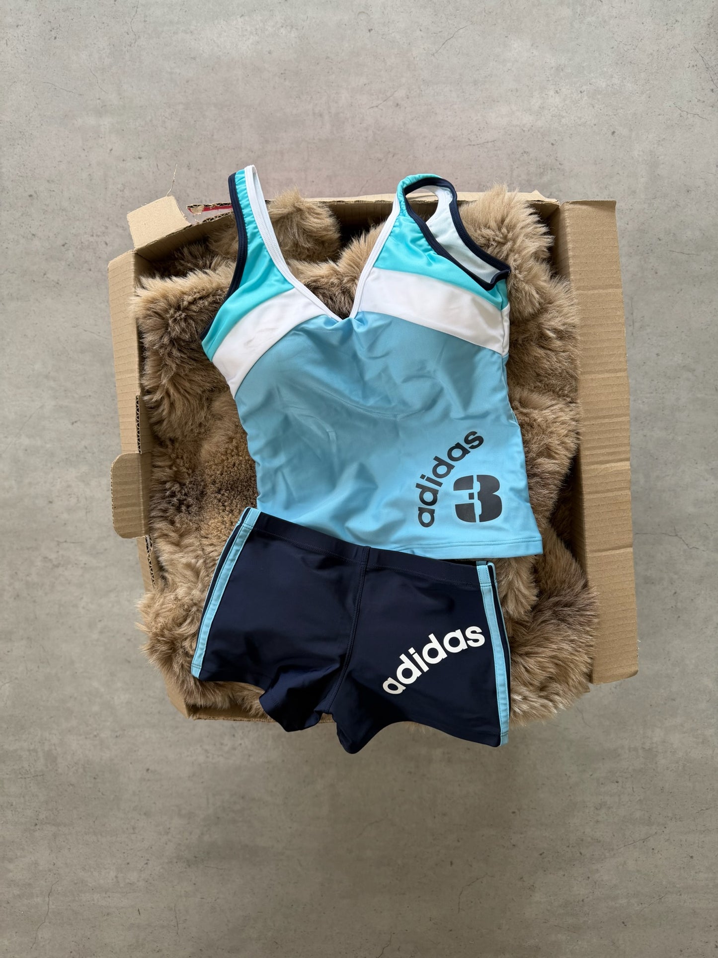 ADIDAS blue festival set ★ Size labelled small
