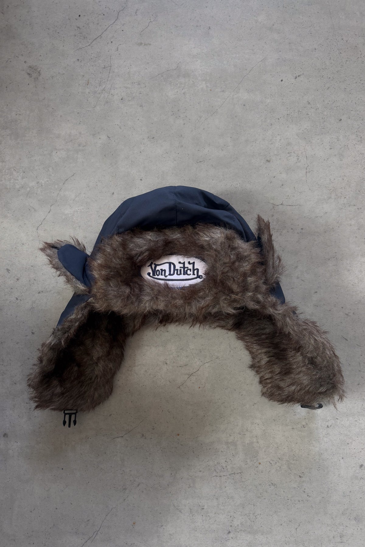 VON DUTCH navy fluffy festival hat ★