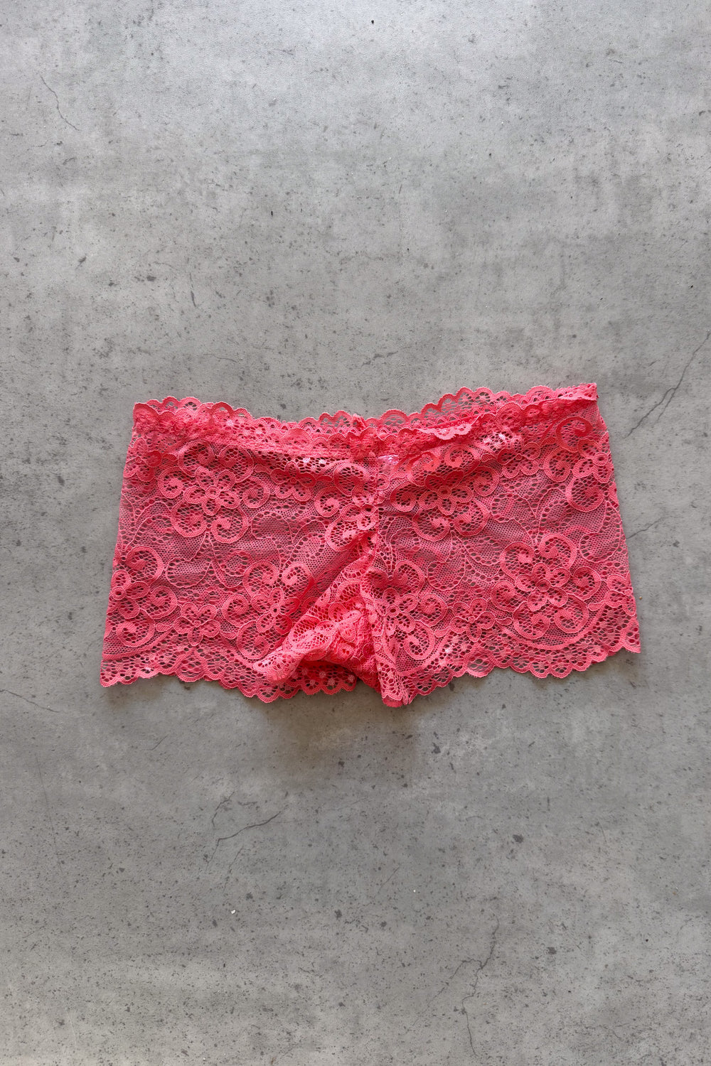 Peach festival lacey booty shorts ★ Size small