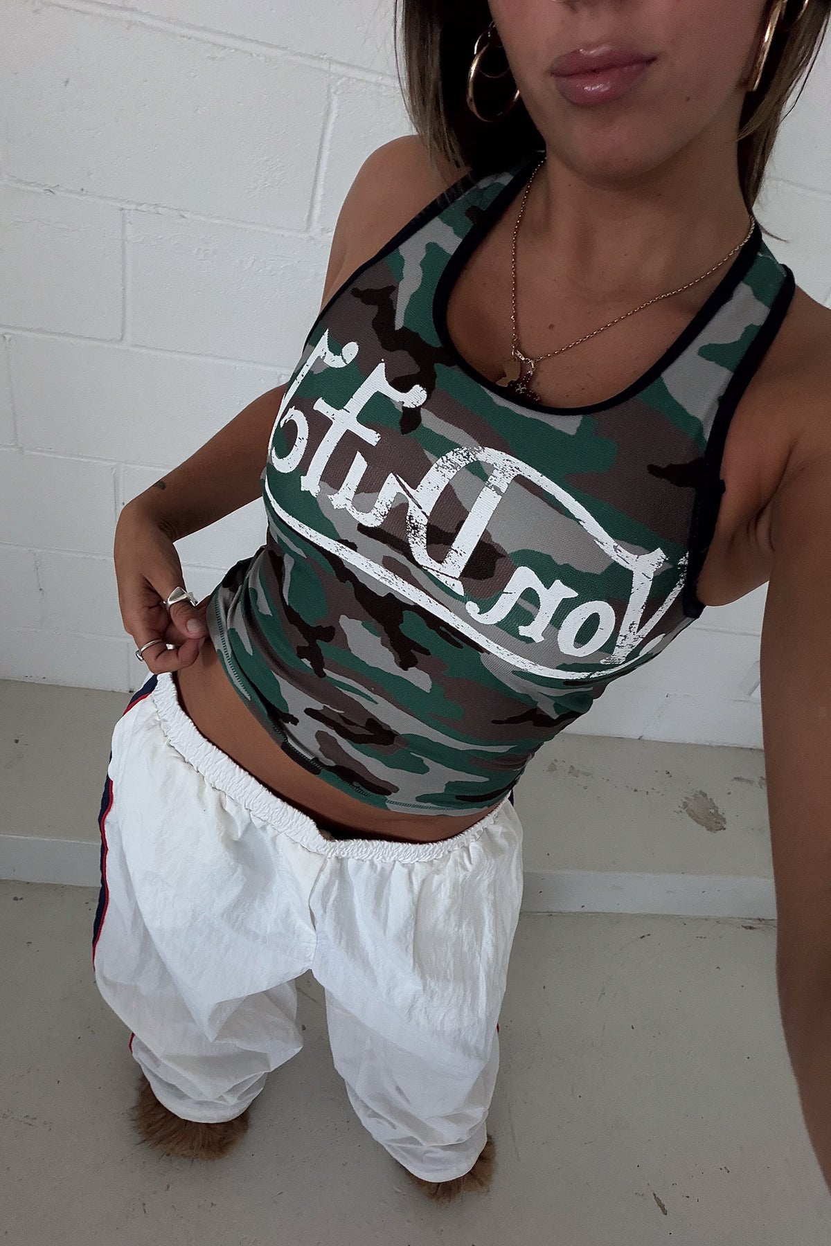 VONDUTCH camo festival top ★ Size est small