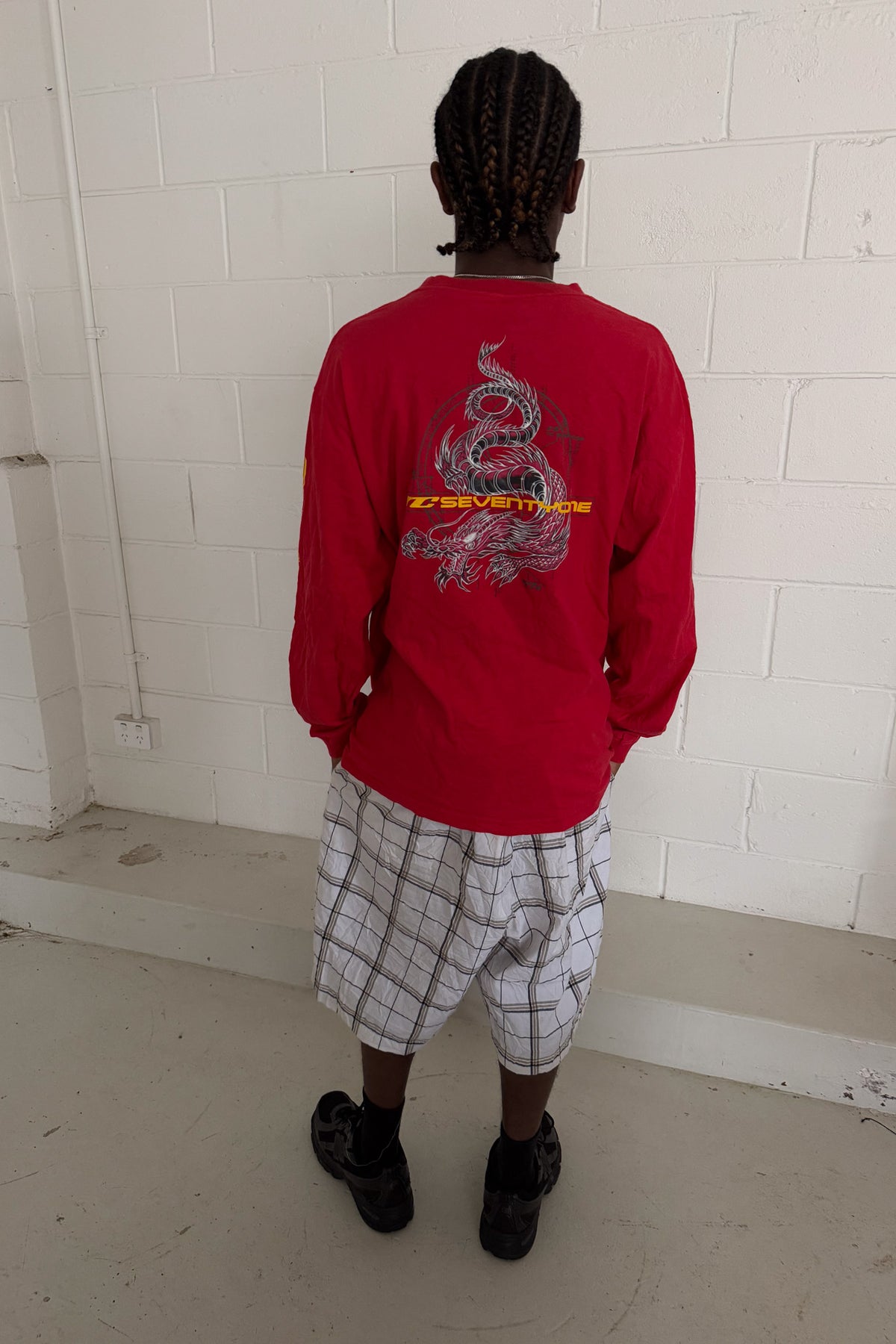 T&C SURF red graphic longsleeve ★ Size XL