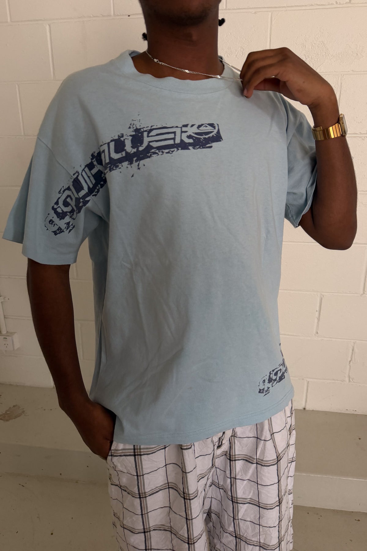 QUICKSILVER blue graff graphic tee ★ Size medium