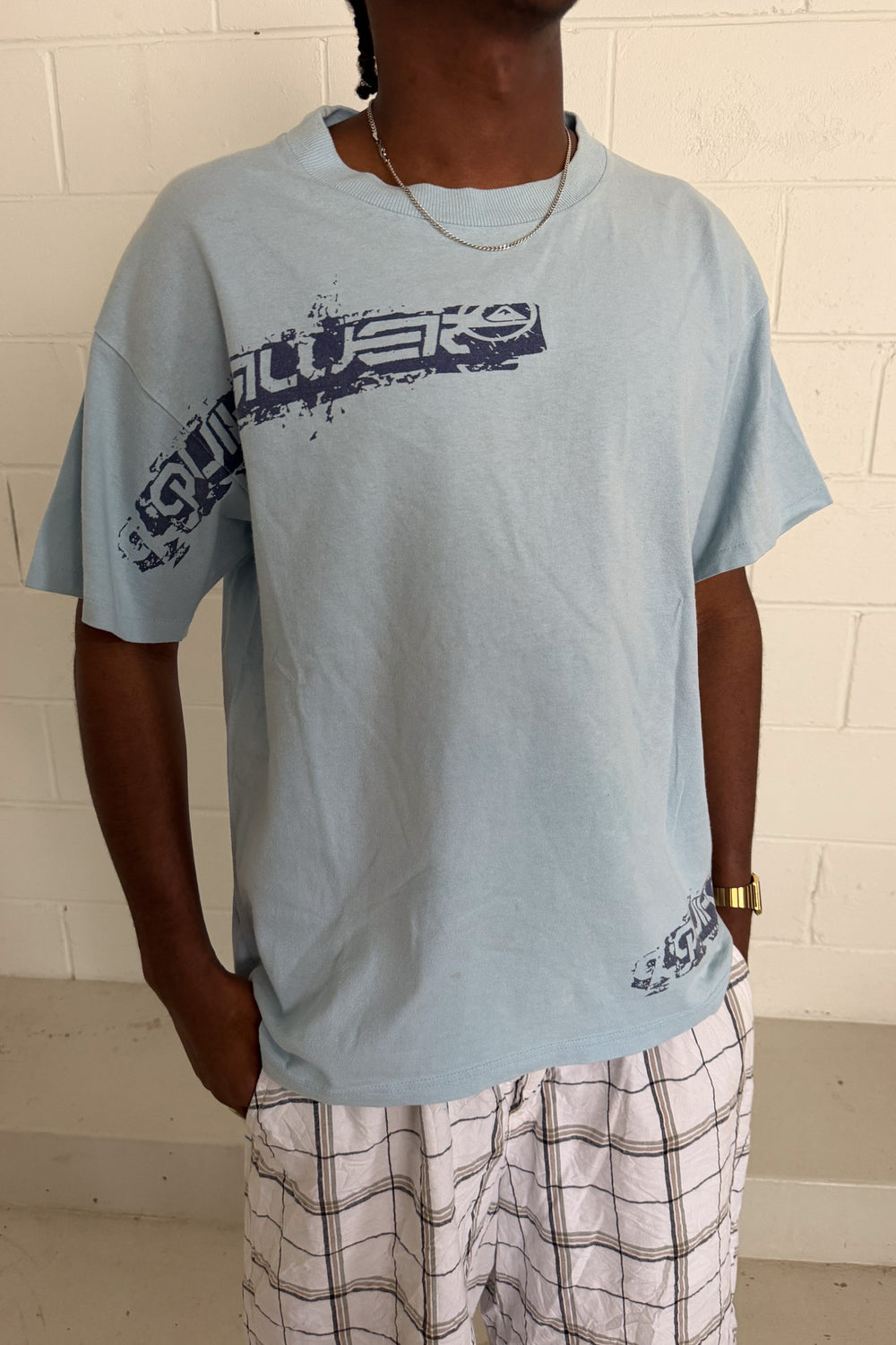QUICKSILVER blue graff graphic tee ★ Size medium