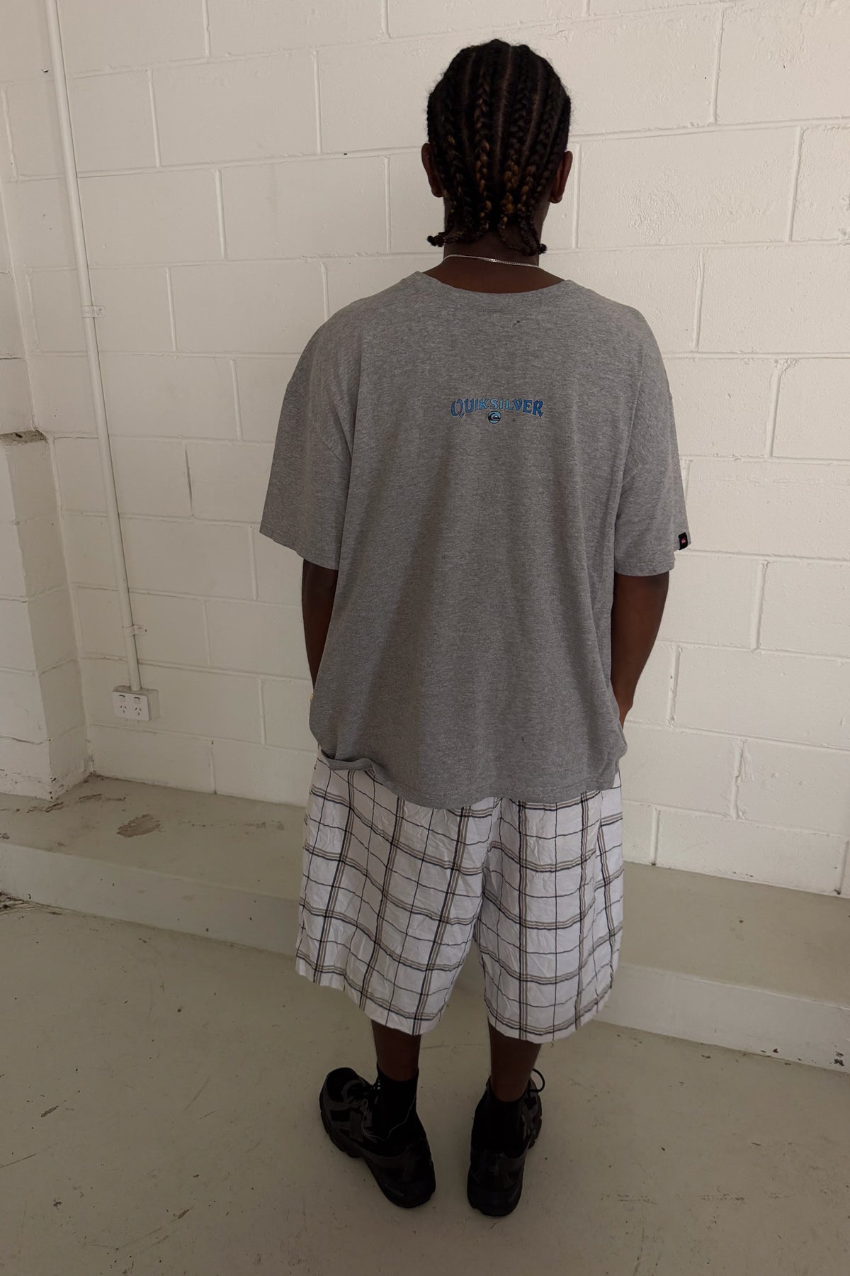 QUICKSILVER grey logo tee ★ Size est XL