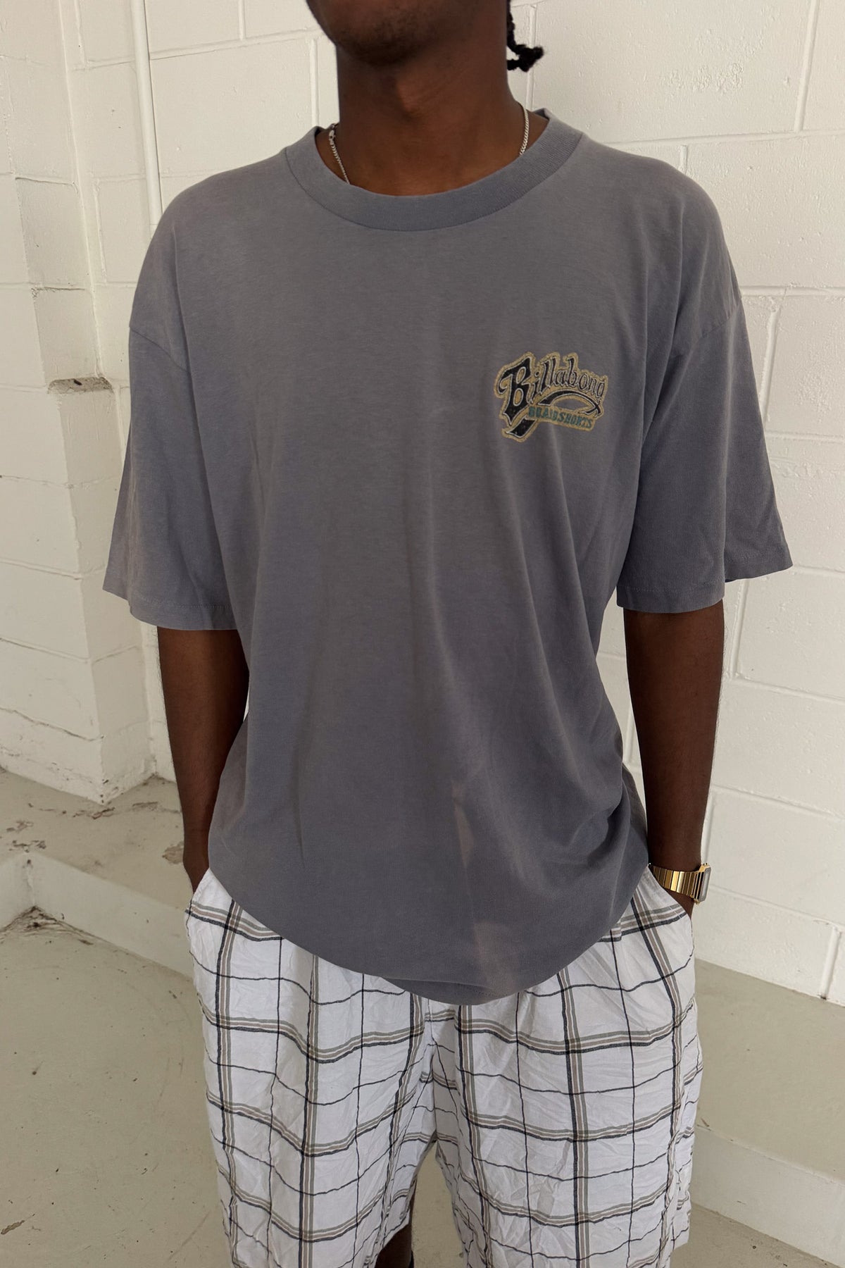 BILLABONG grey graphic tee ★ Size large