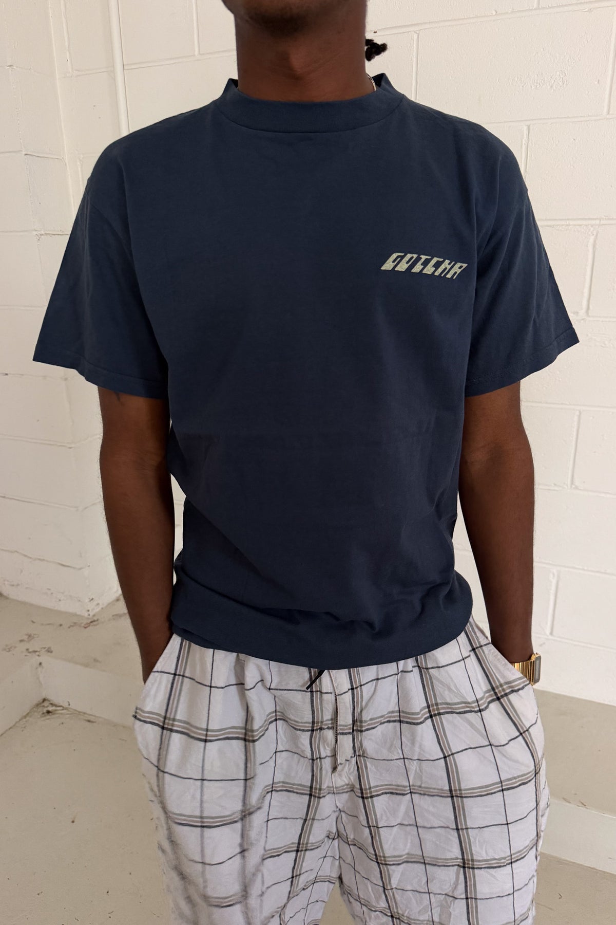 GOTCHA navy graphic logo tee ★ Size medium